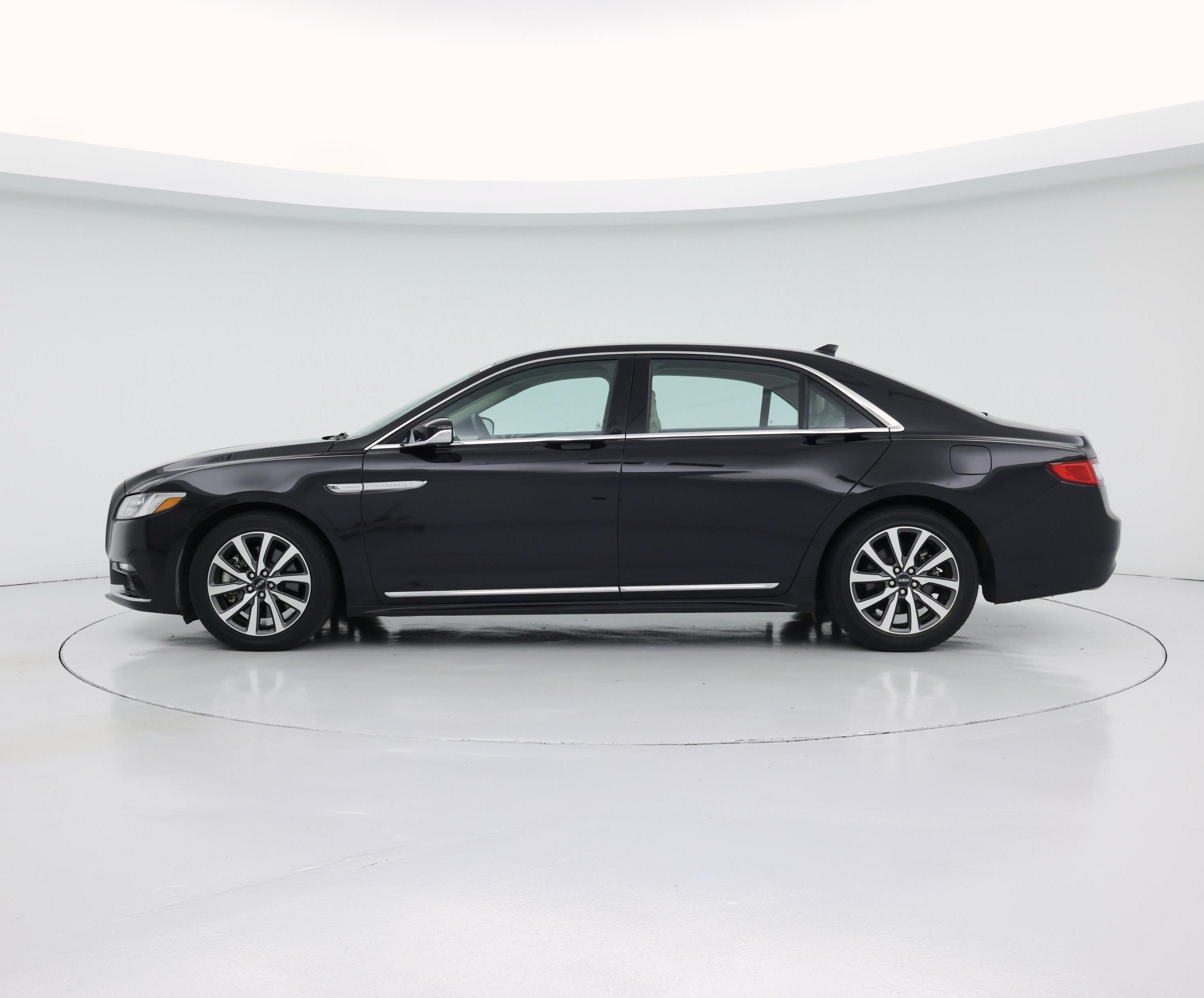 Thumbnail: 2020 Lincoln Continental - 3