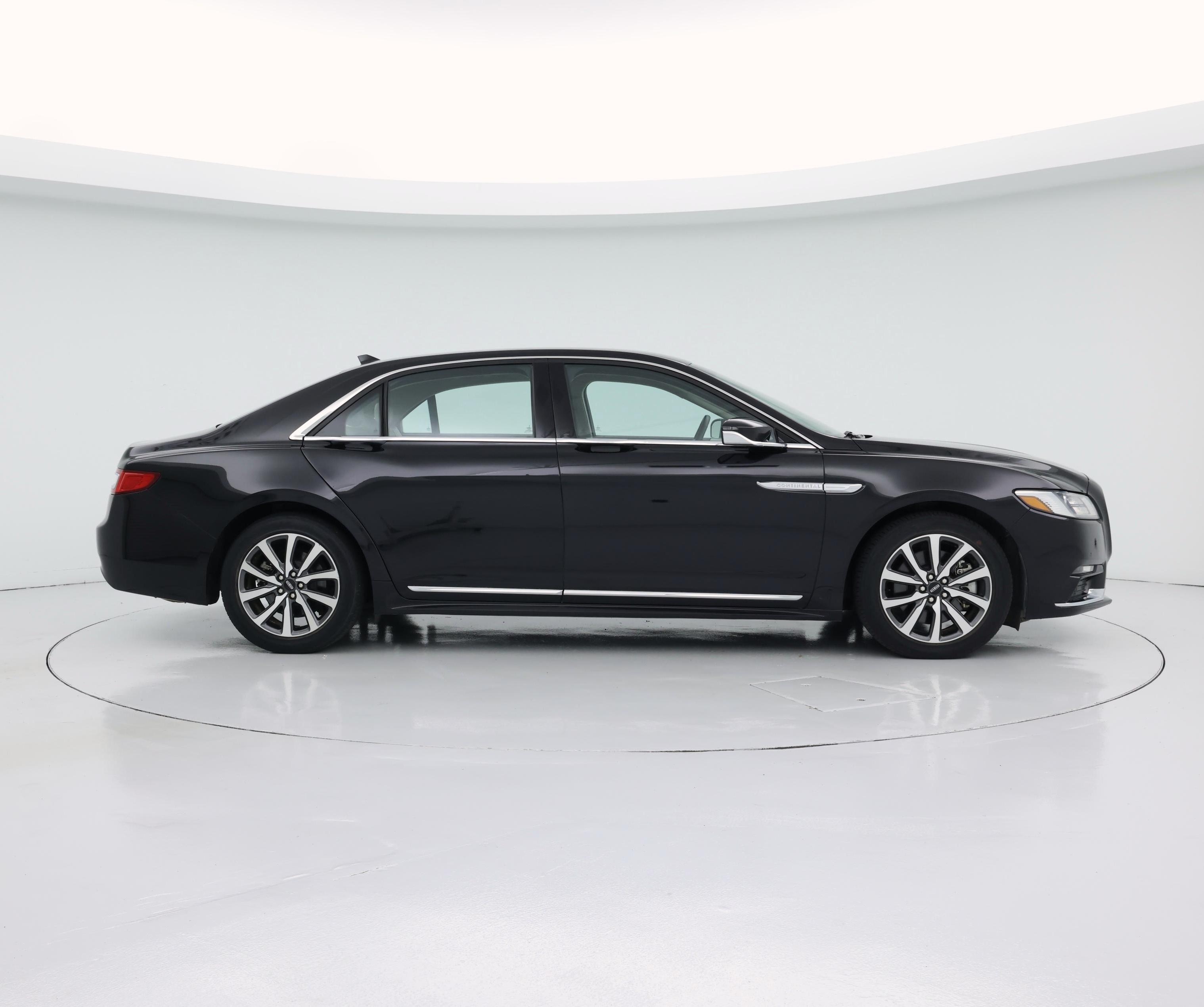 Thumbnail: 2020 Lincoln Continental - 7