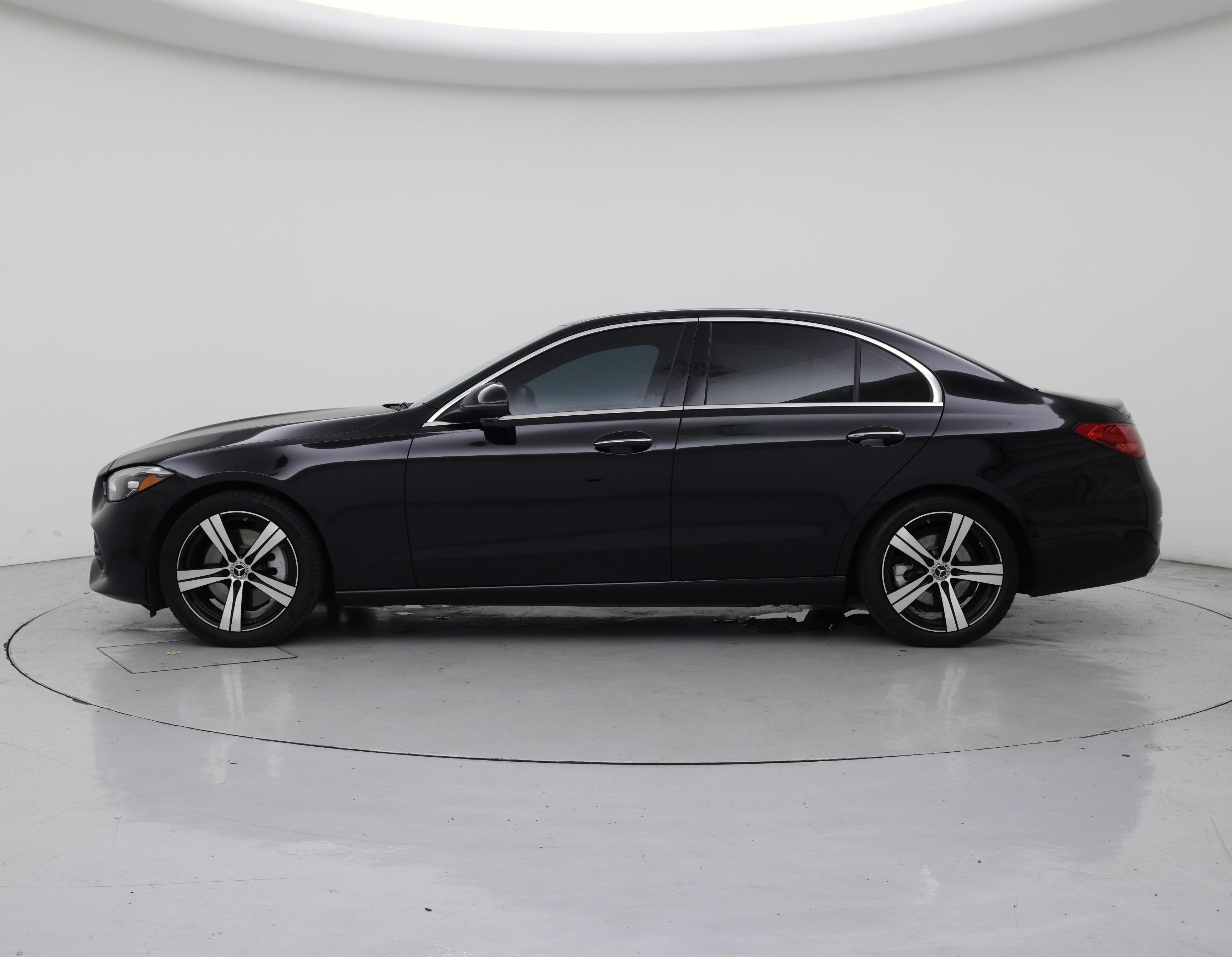 Thumbnail: 2022 Mercedes-Benz C-Class - 3