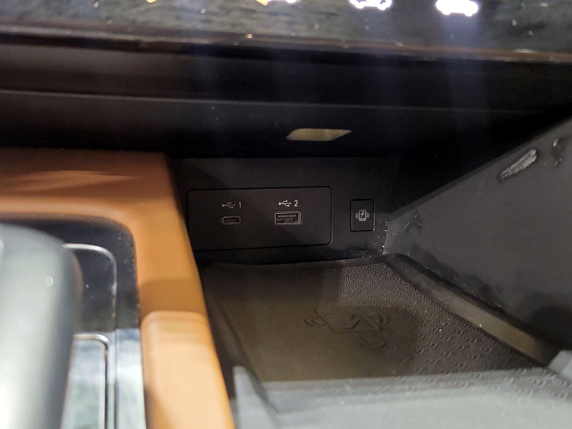 Thumbnail: 2024 INFINITI QX60 - 18