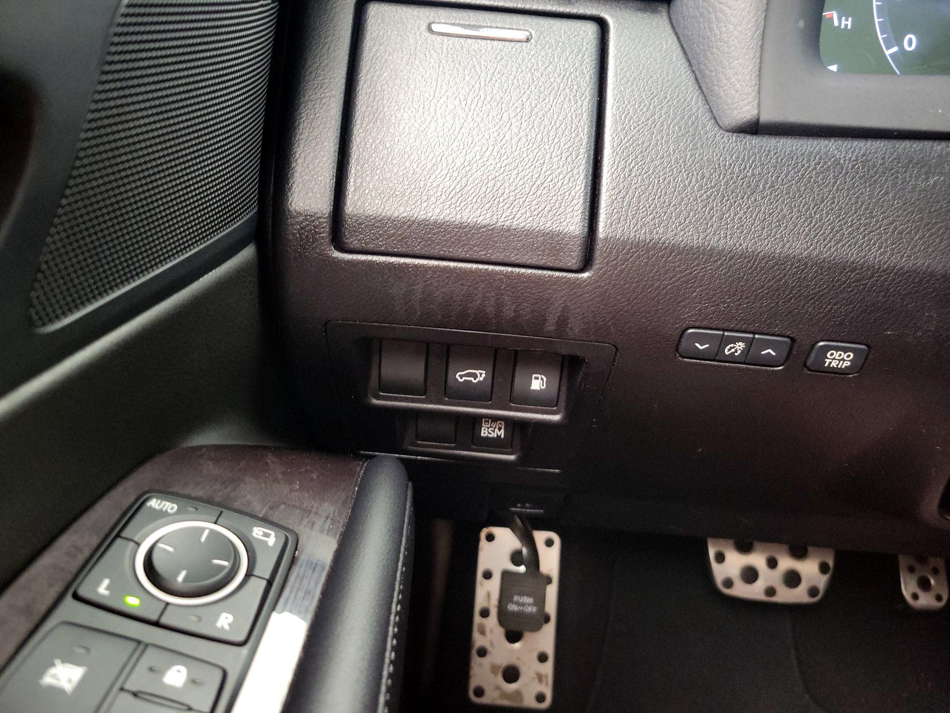 Thumbnail: 2015 Lexus RX - 13