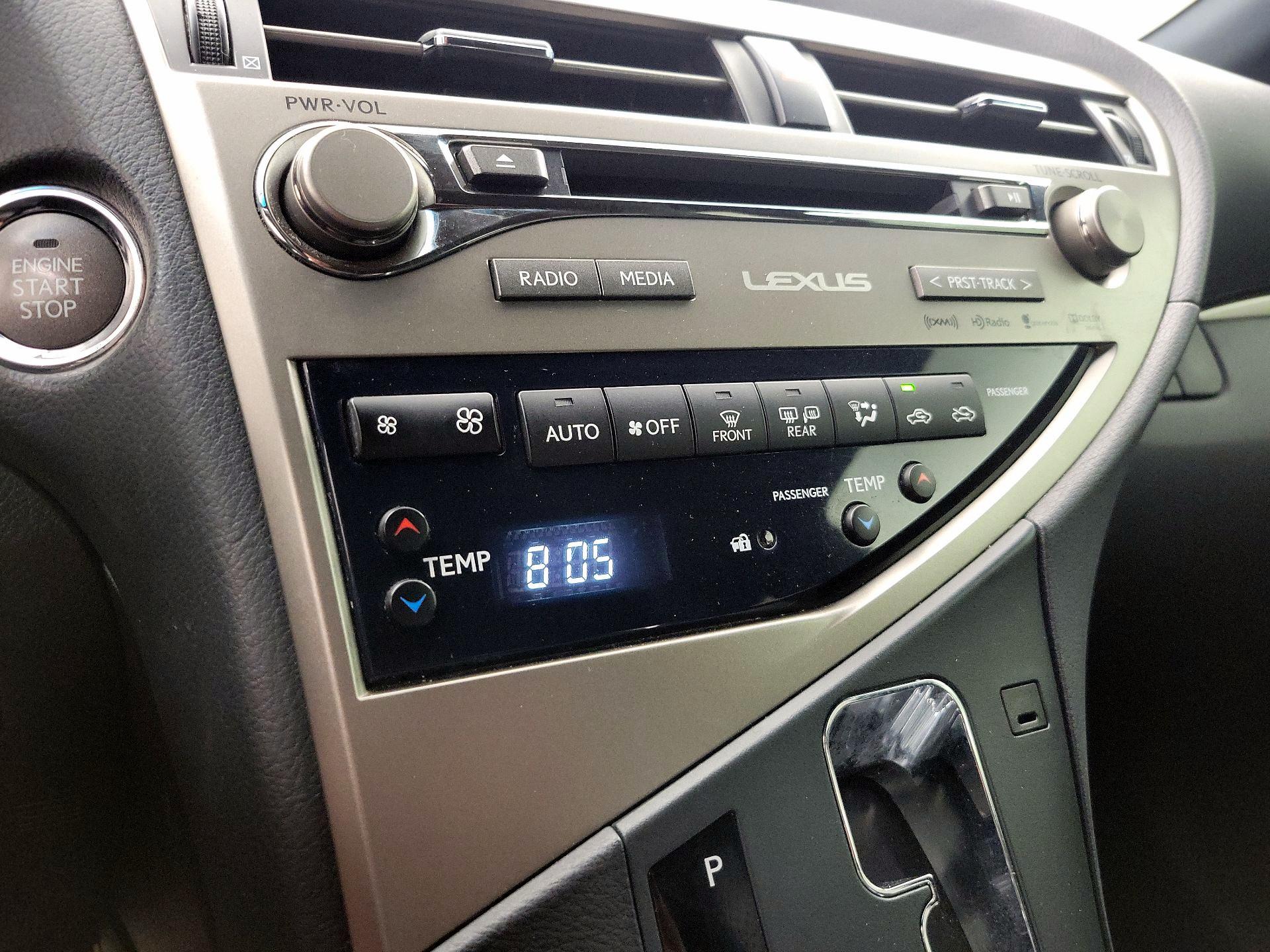 Thumbnail: 2015 Lexus RX - 17