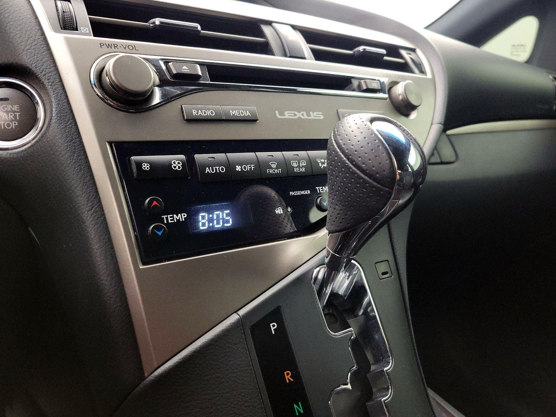 Thumbnail: 2015 Lexus RX - 18