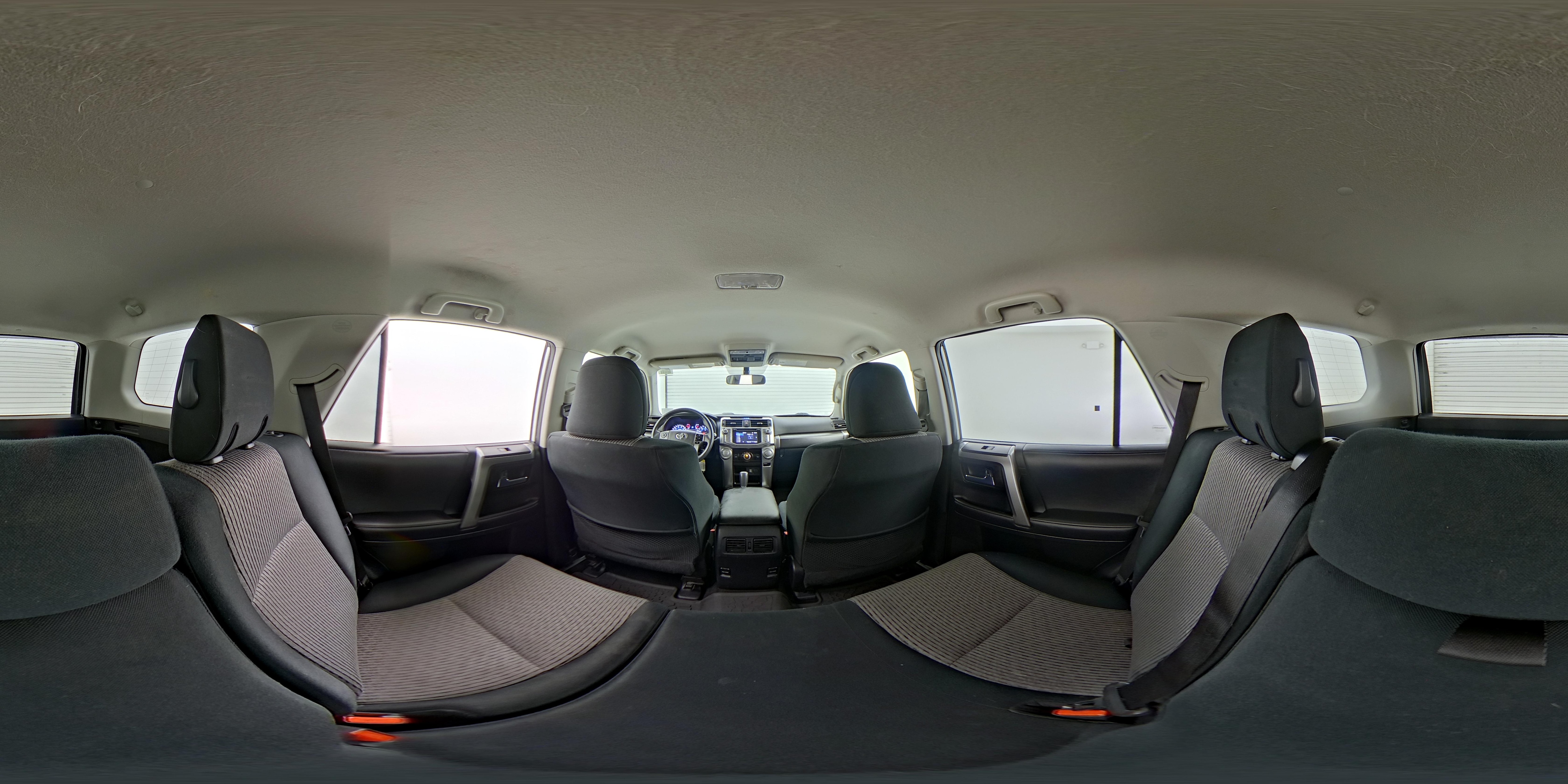 2018 Toyota 4Runner SR5 - Photo 25