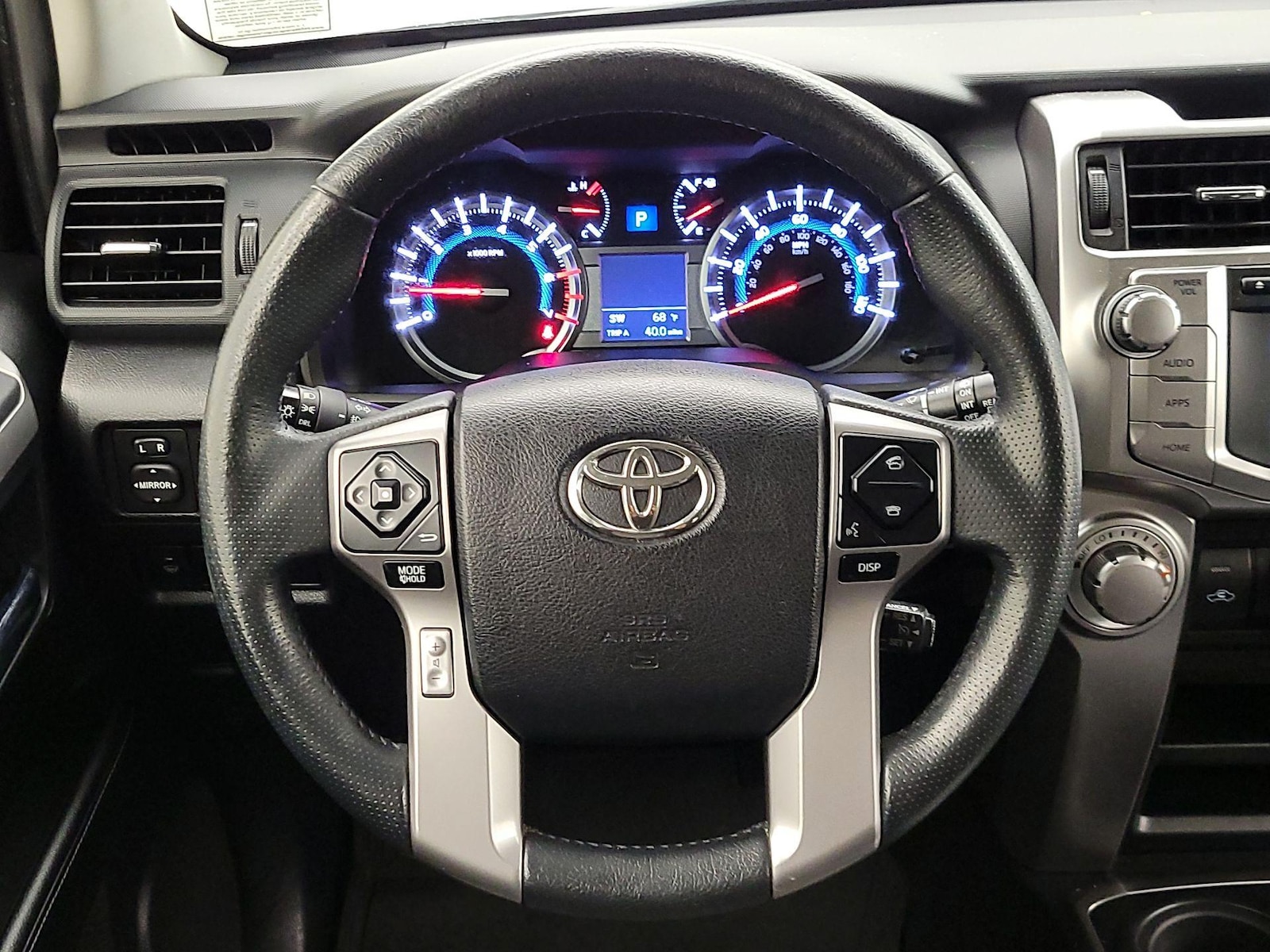 2018 Toyota 4Runner SR5 - Photo 11