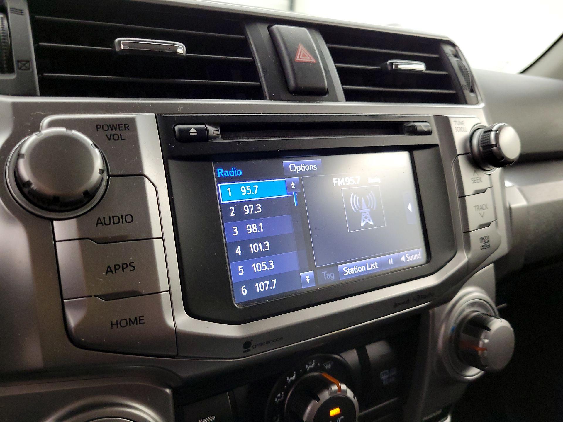 Thumbnail: 2018 Toyota 4Runner - 15