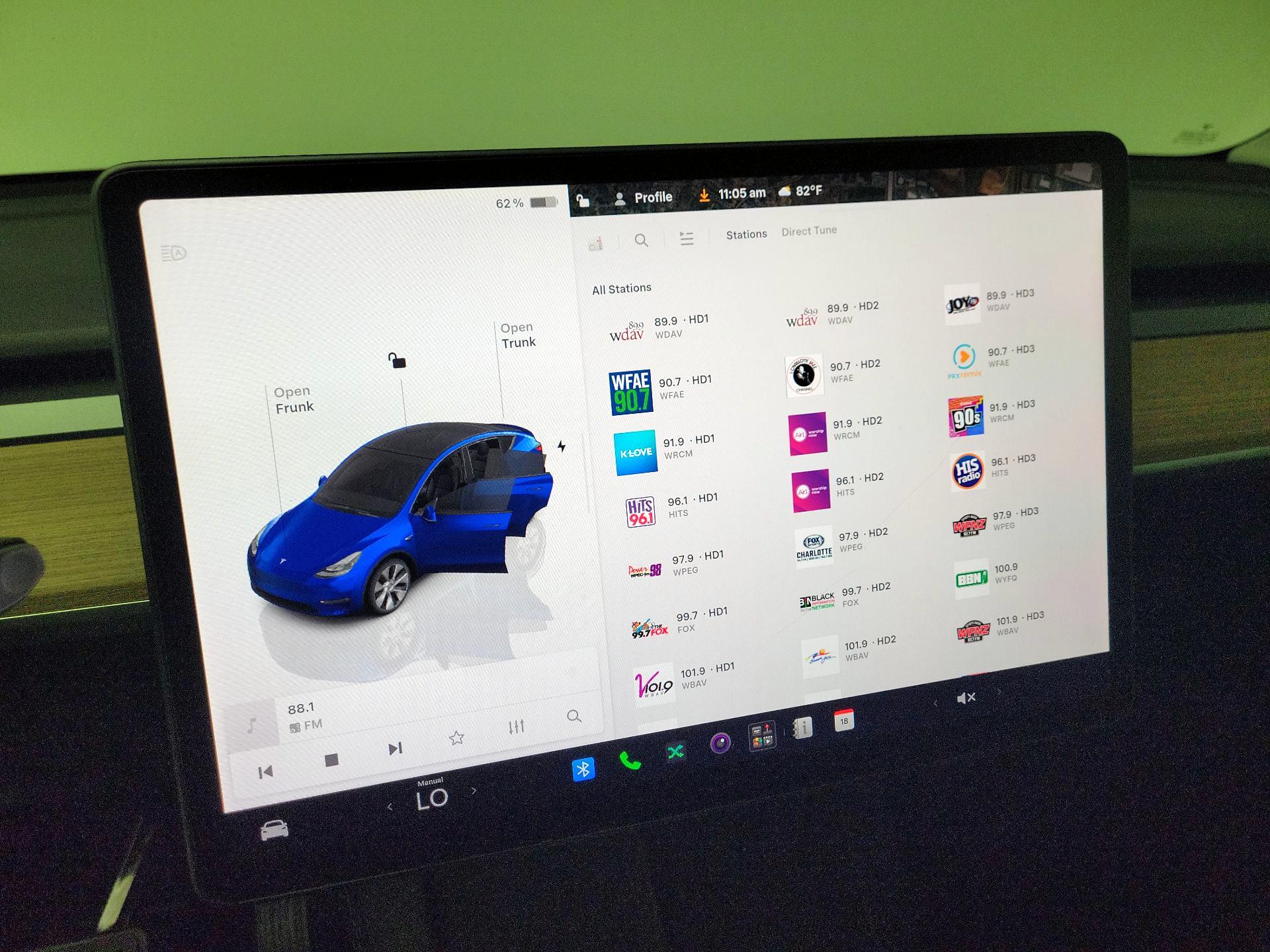 Thumbnail: 2023 Tesla Model Y - 15