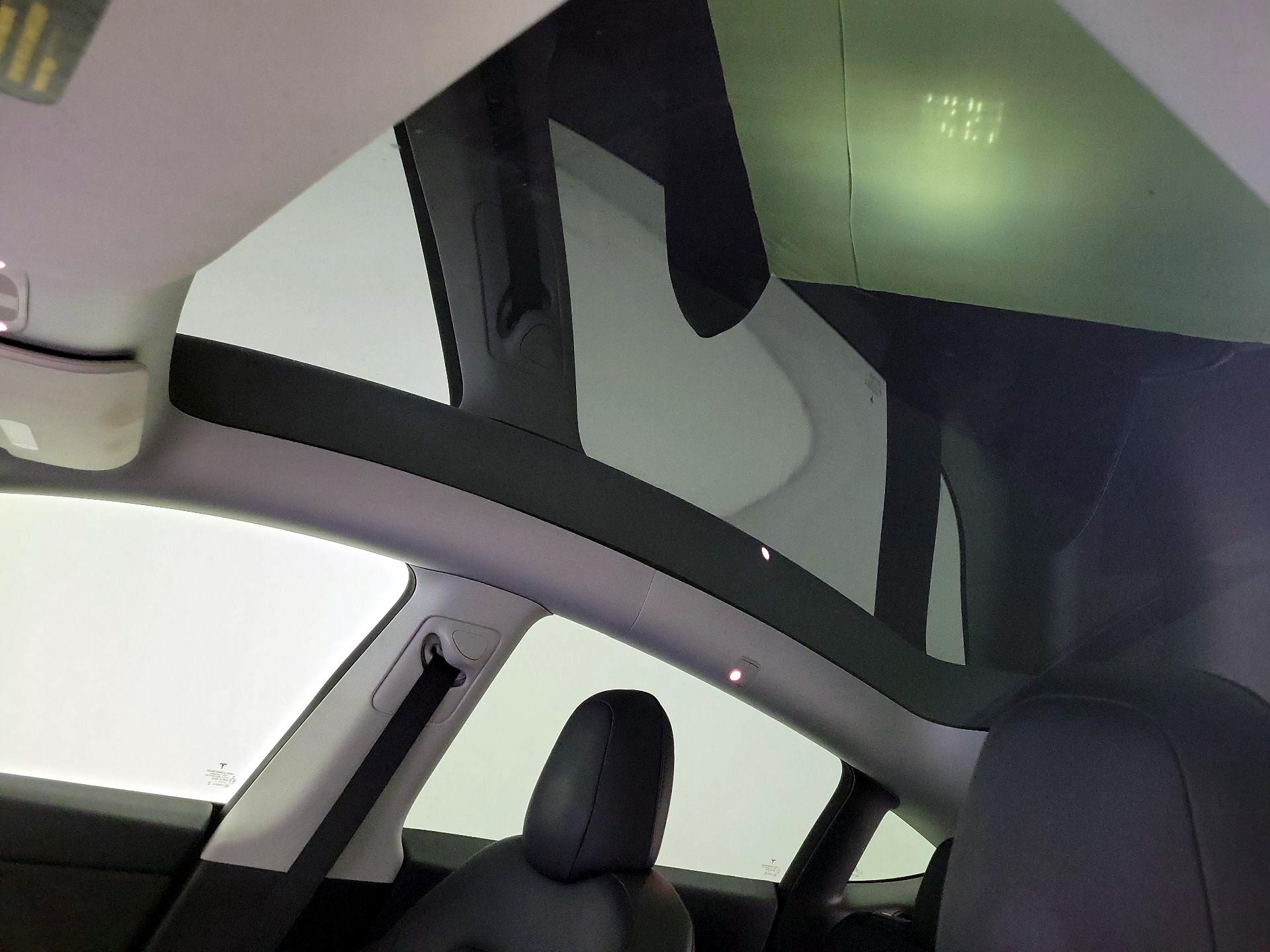 Thumbnail: 2023 Tesla Model Y - 19