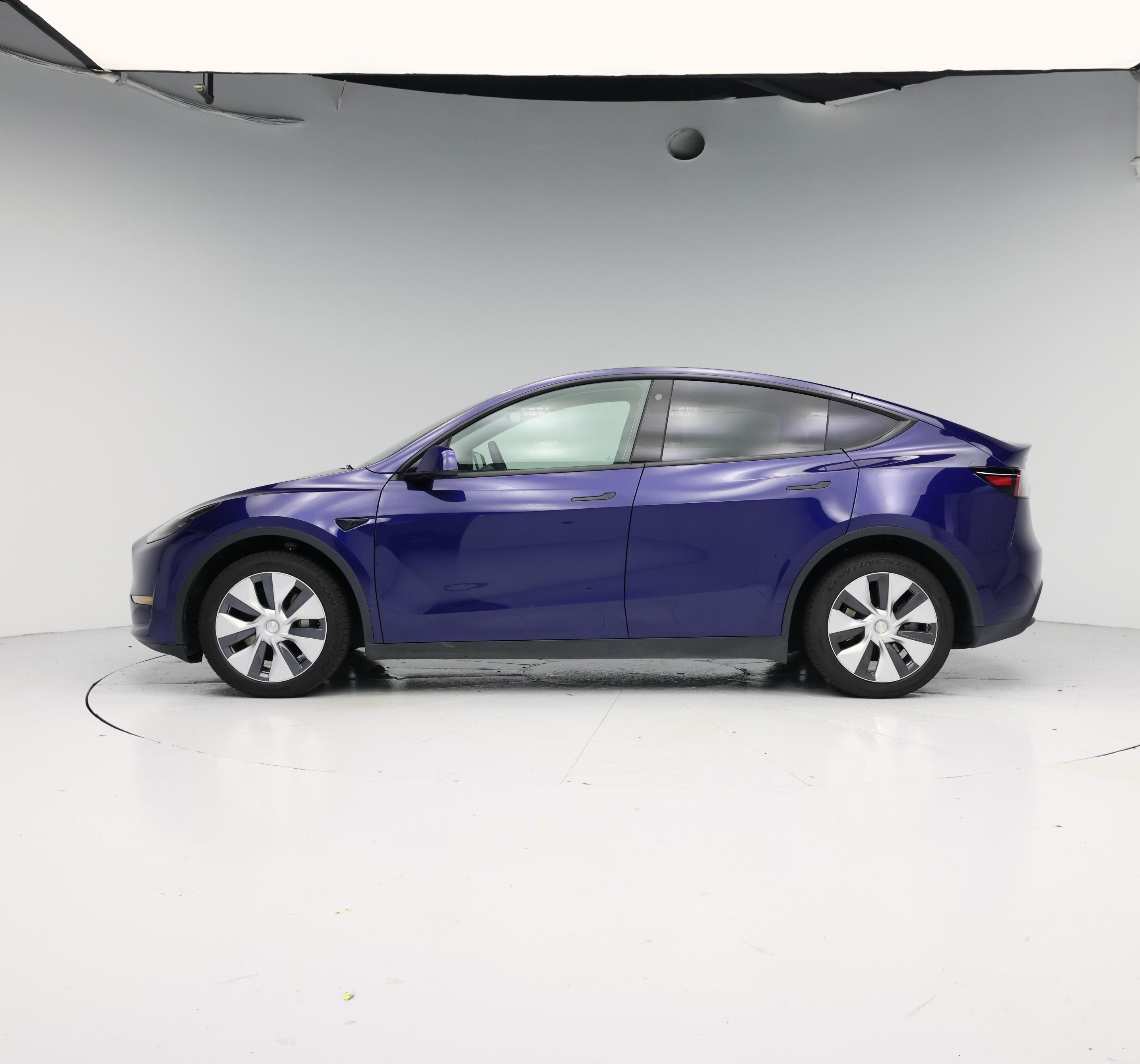 Thumbnail: 2023 Tesla Model Y - 3