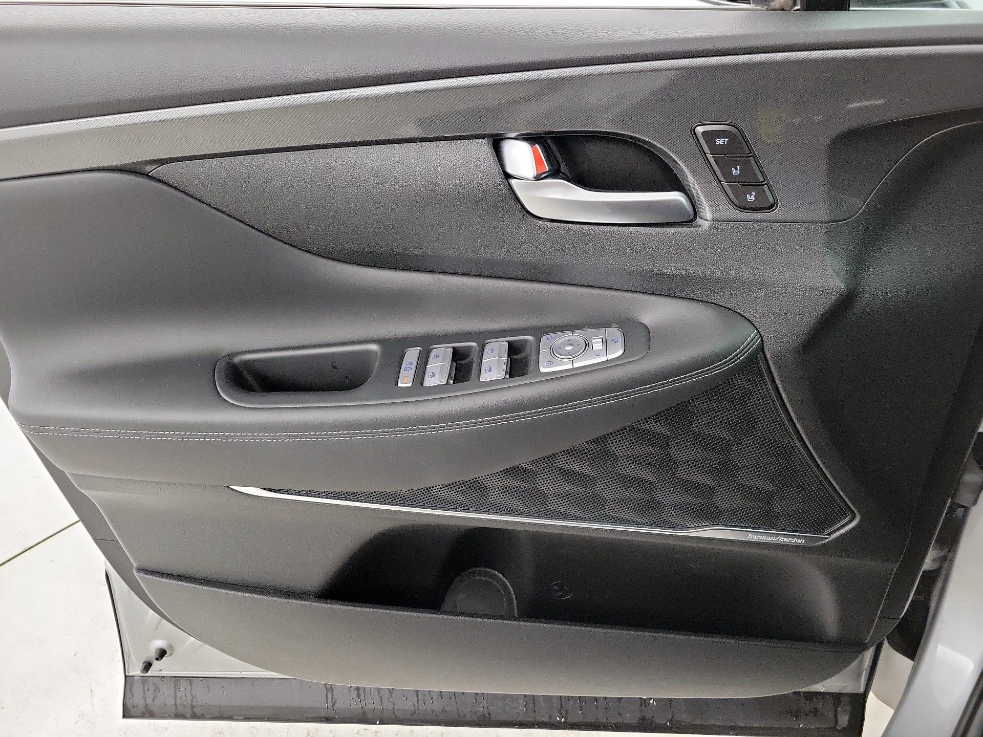 Thumbnail: 2023 Hyundai Santa Fe - 12