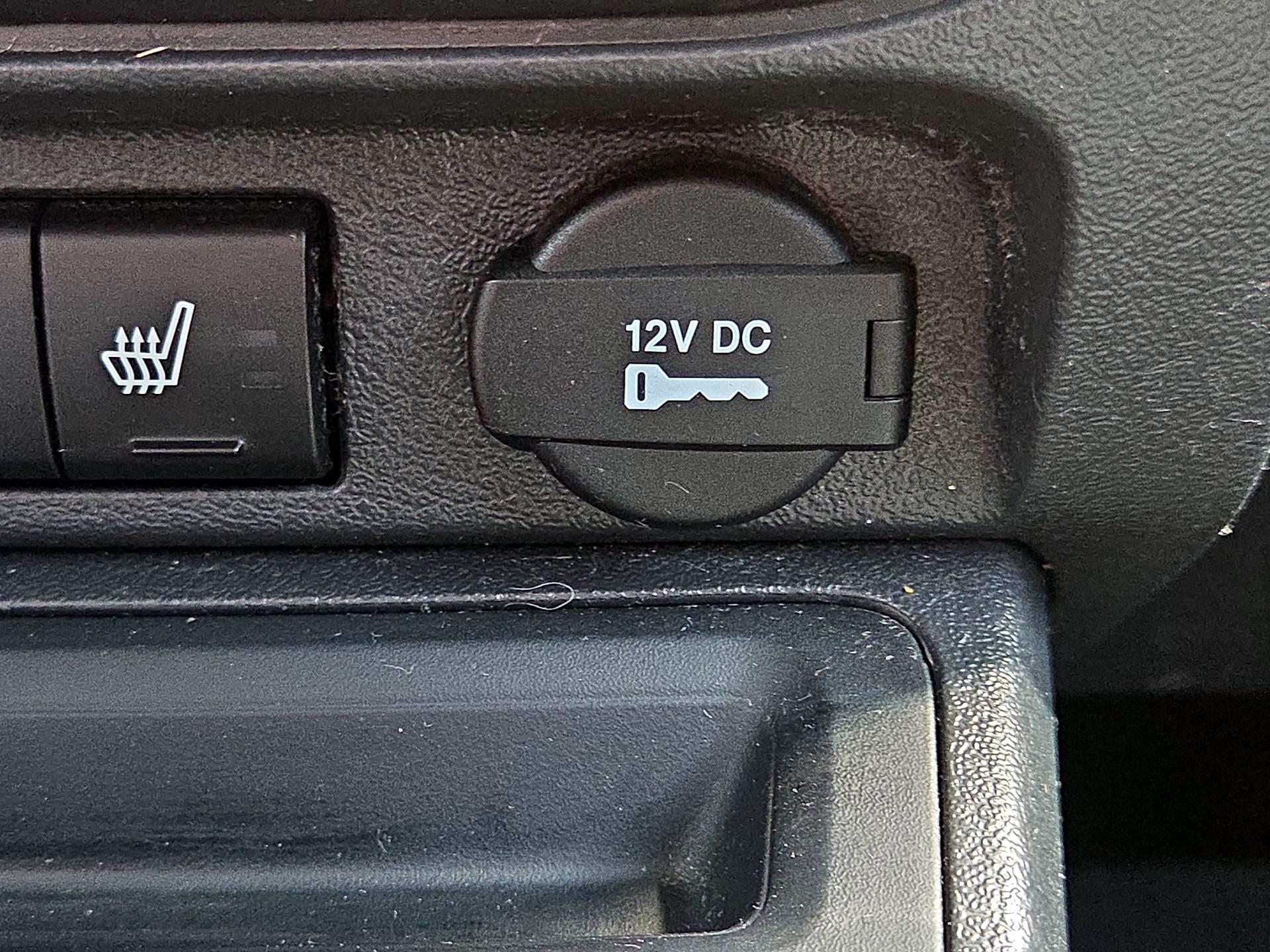 Thumbnail: 2016 Jeep Patriot - 17
