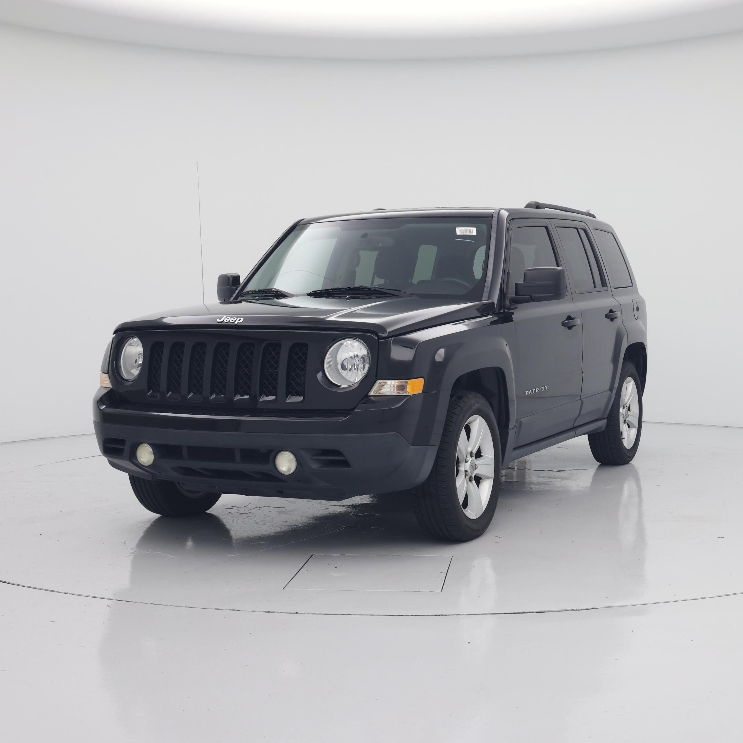 Thumbnail: 2016 Jeep Patriot - 4