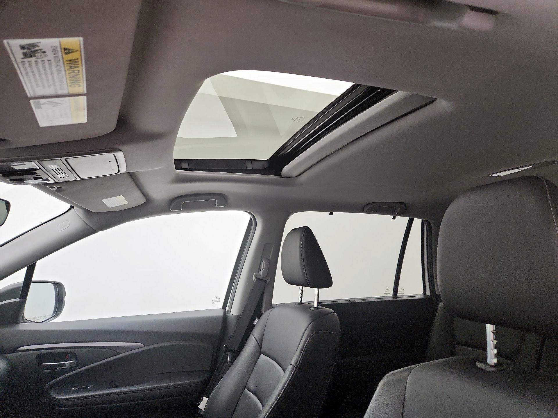Thumbnail: 2022 Honda Pilot - 19