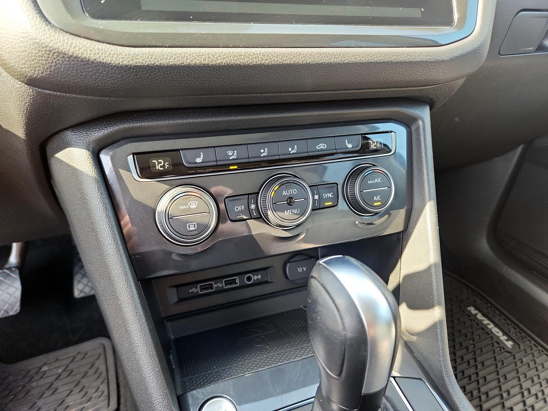 Thumbnail: 2020 Volkswagen Tiguan - 15