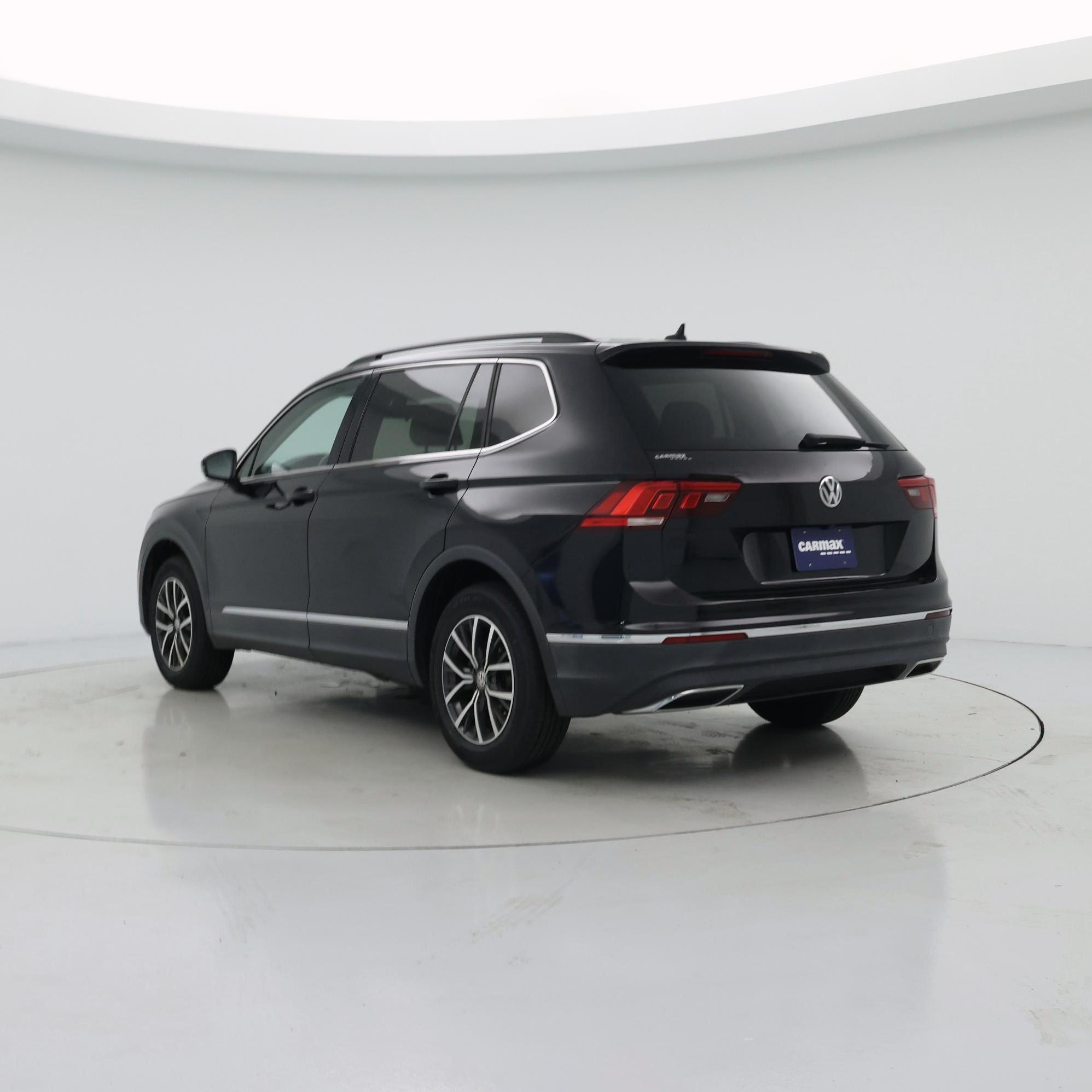 Thumbnail: 2020 Volkswagen Tiguan - 2