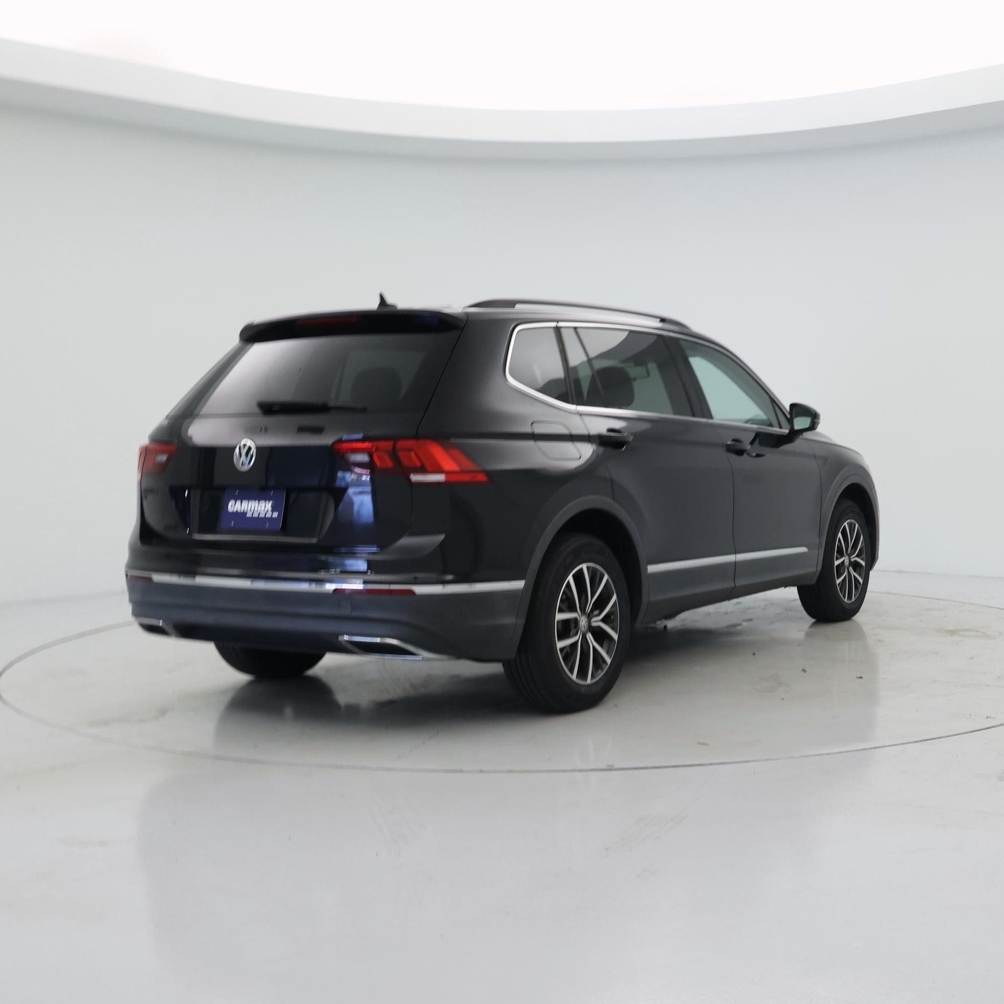 Thumbnail: 2020 Volkswagen Tiguan - 8