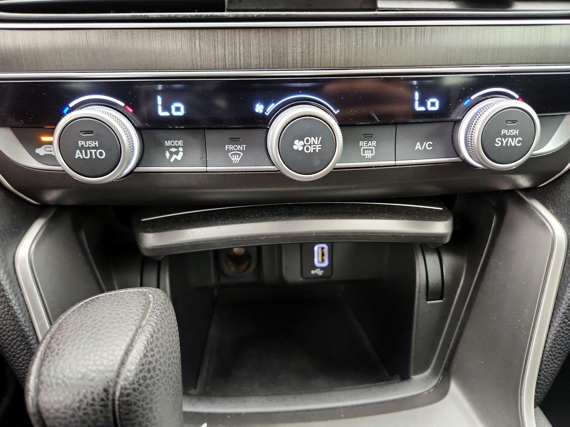 Thumbnail: 2018 Honda Accord - 16
