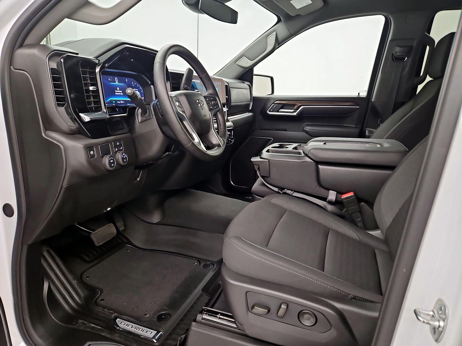 Thumbnail: 2025 Chevrolet Silverado 1500 - 11