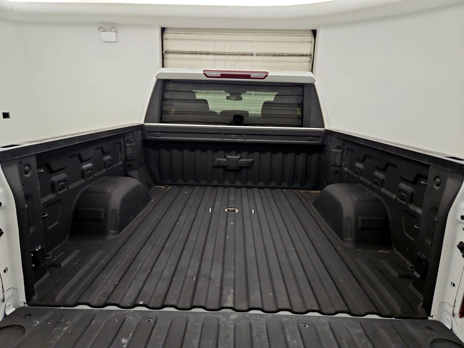 Thumbnail: 2025 Chevrolet Silverado 1500 - 20
