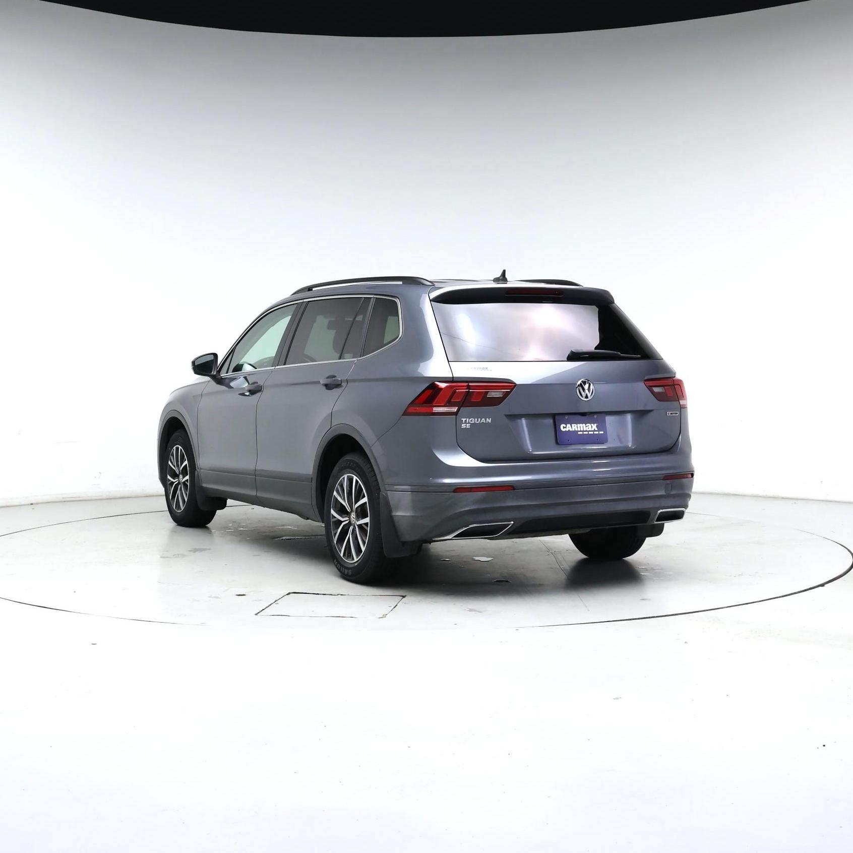 Thumbnail: 2019 Volkswagen Tiguan - 2