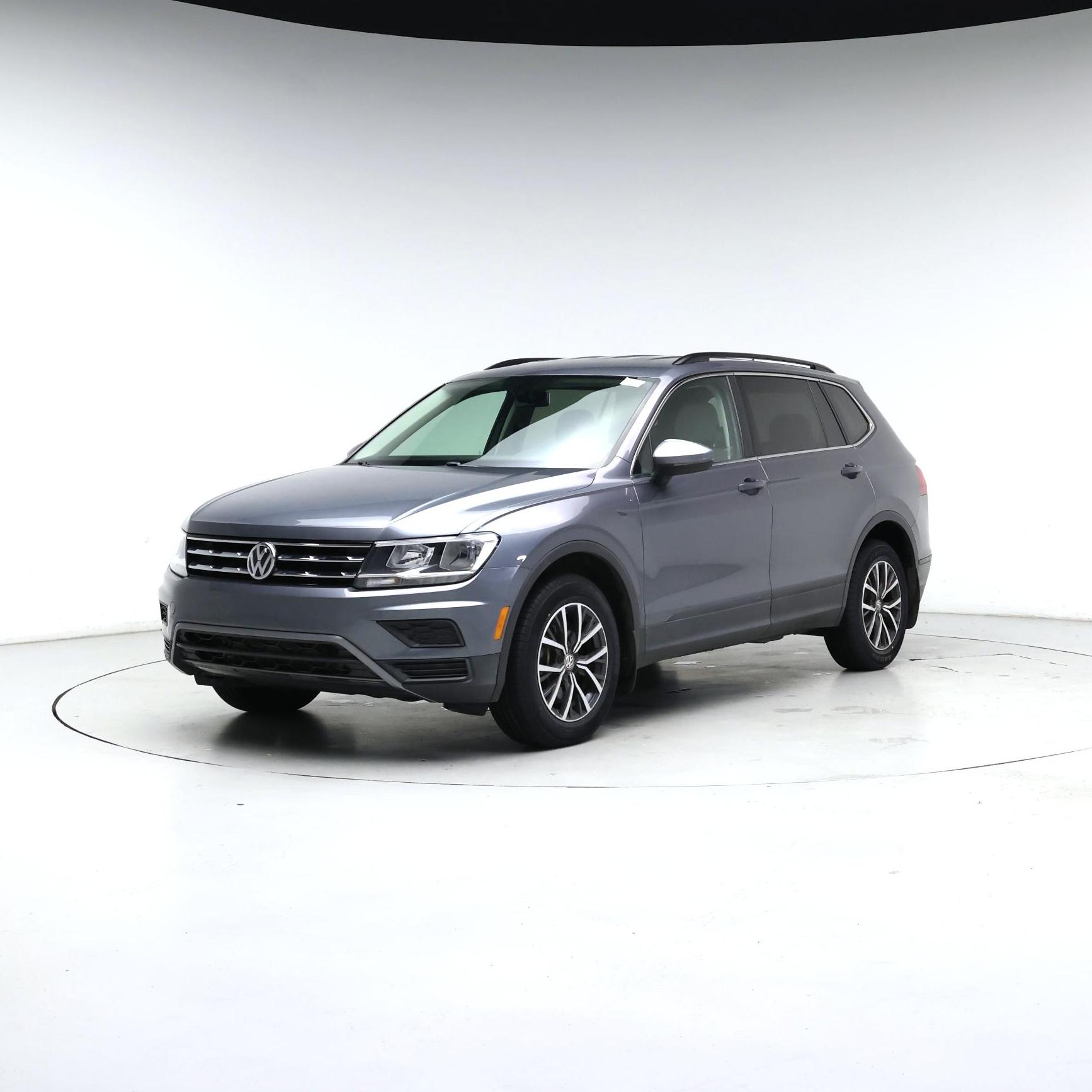 Thumbnail: 2019 Volkswagen Tiguan - 4