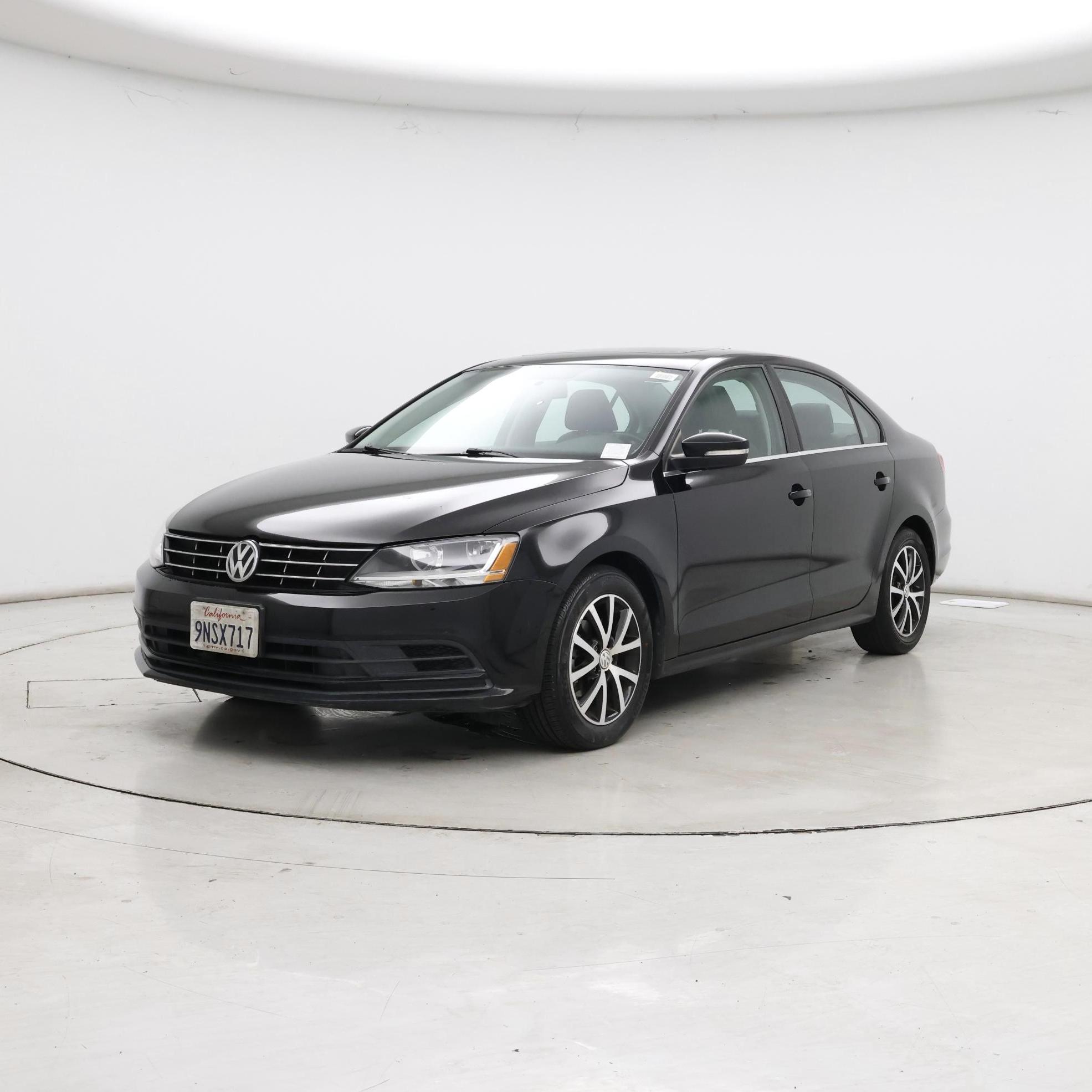 Thumbnail: 2018 Volkswagen Jetta - 4