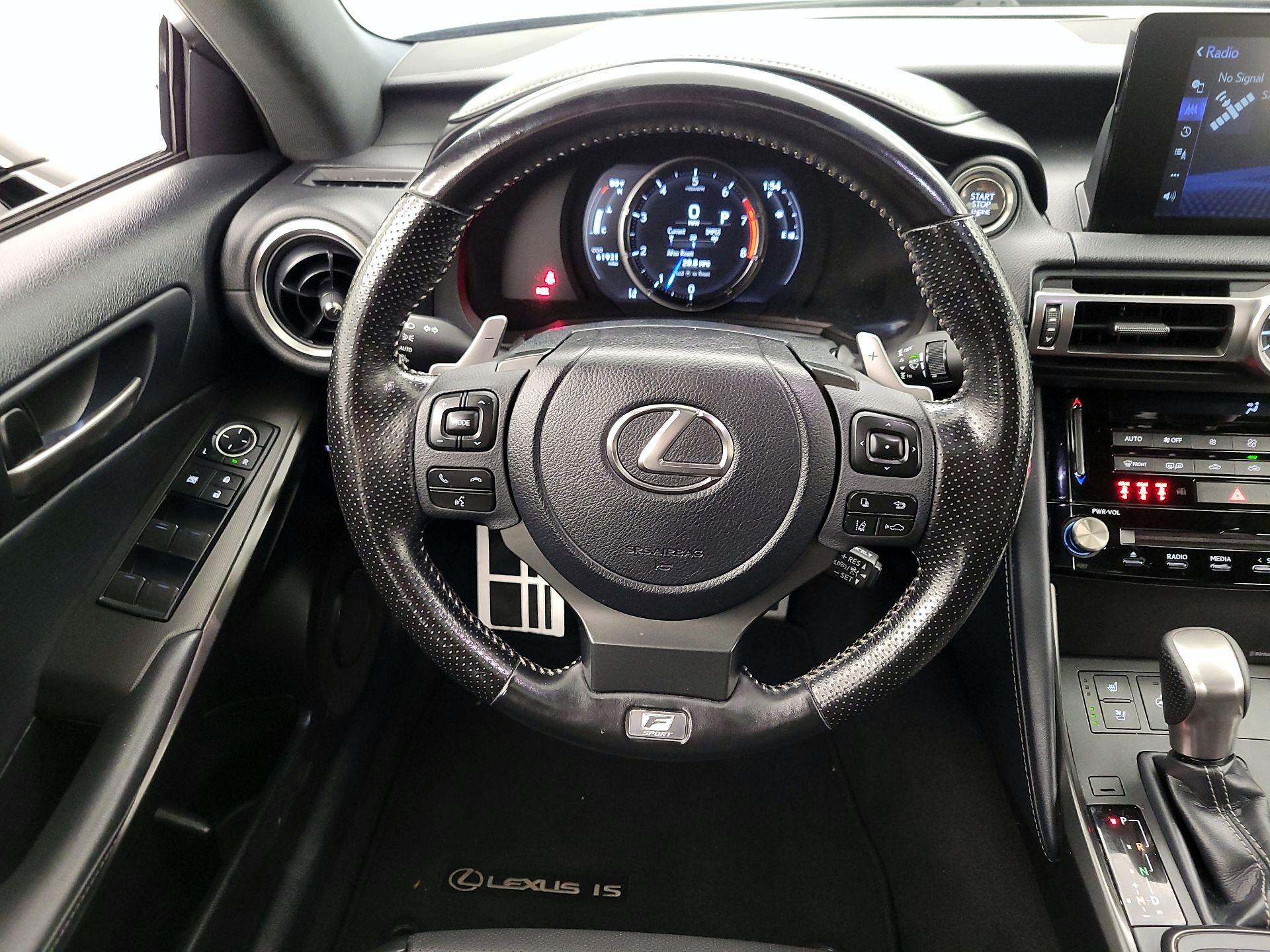 Thumbnail: 2021 Lexus IS - 10