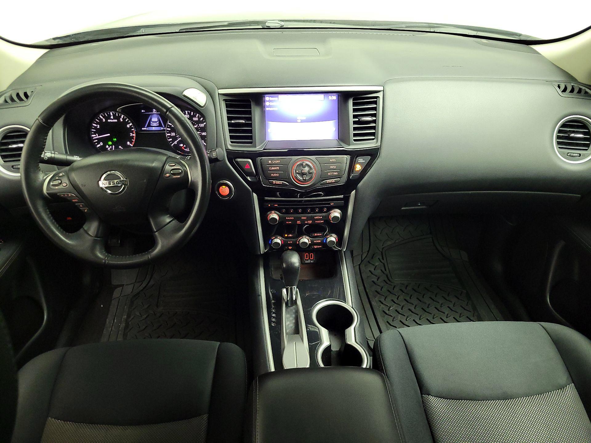 Thumbnail: 2018 Nissan Pathfinder - 9