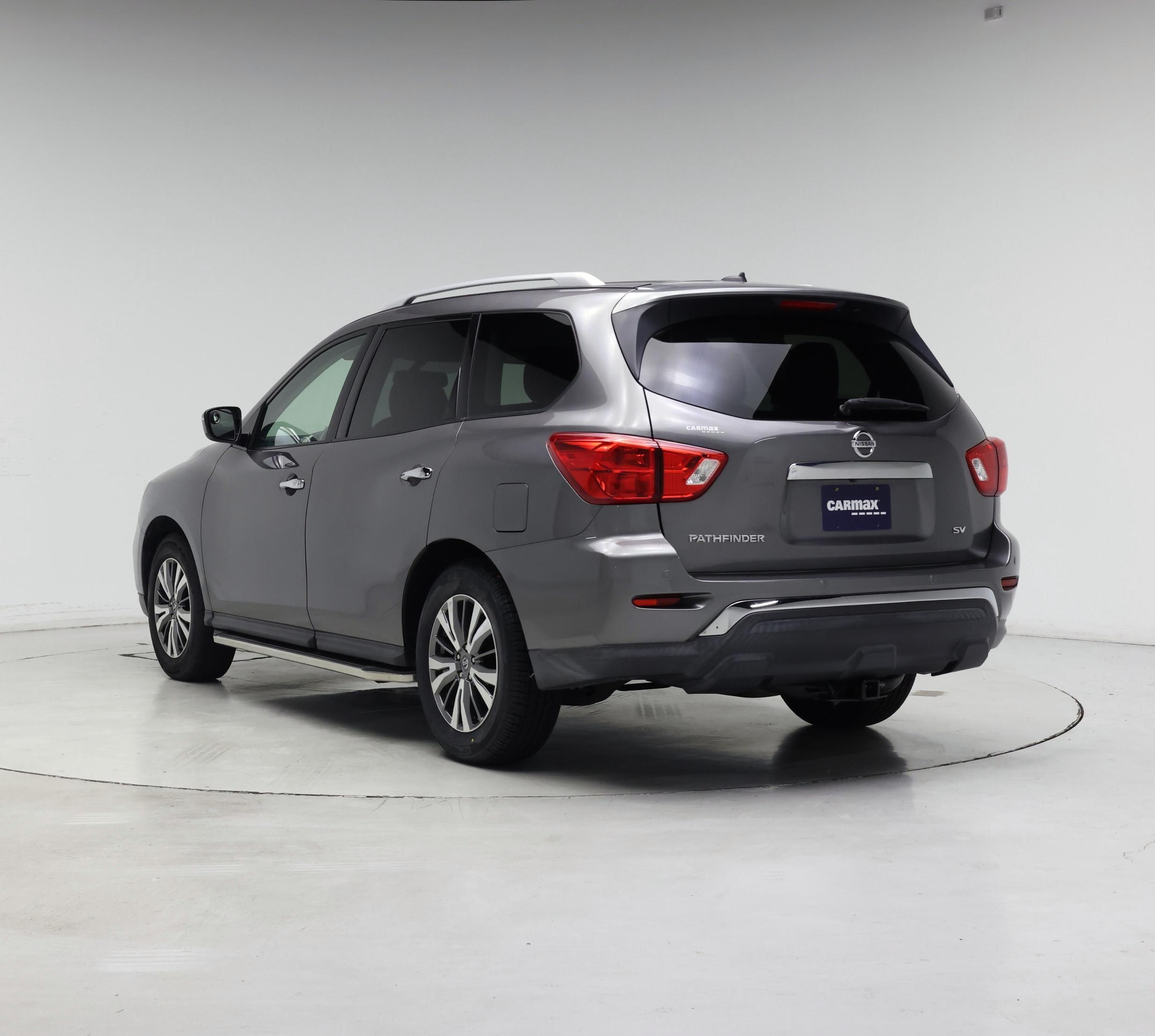 Thumbnail: 2018 Nissan Pathfinder - 2