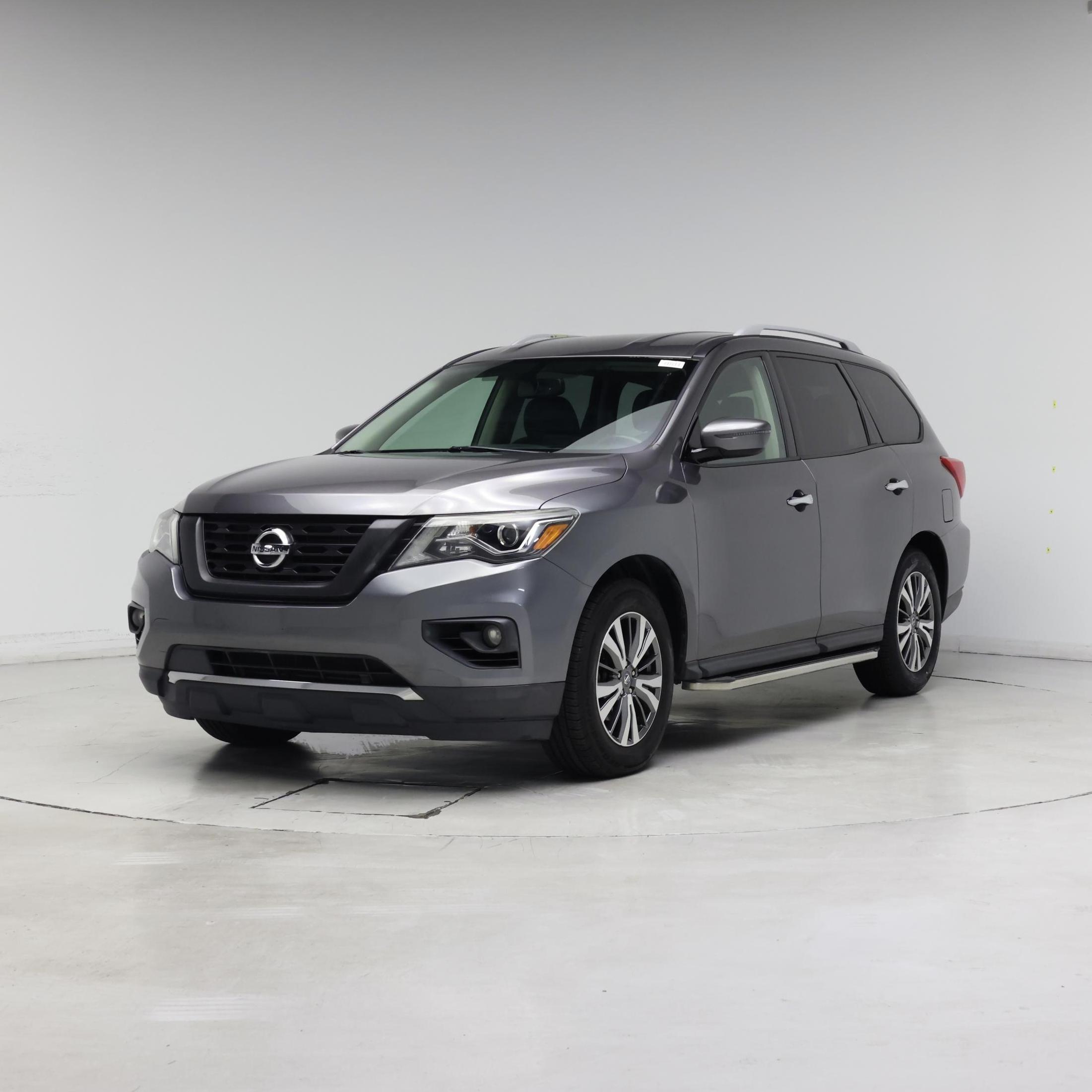 Thumbnail: 2018 Nissan Pathfinder - 4