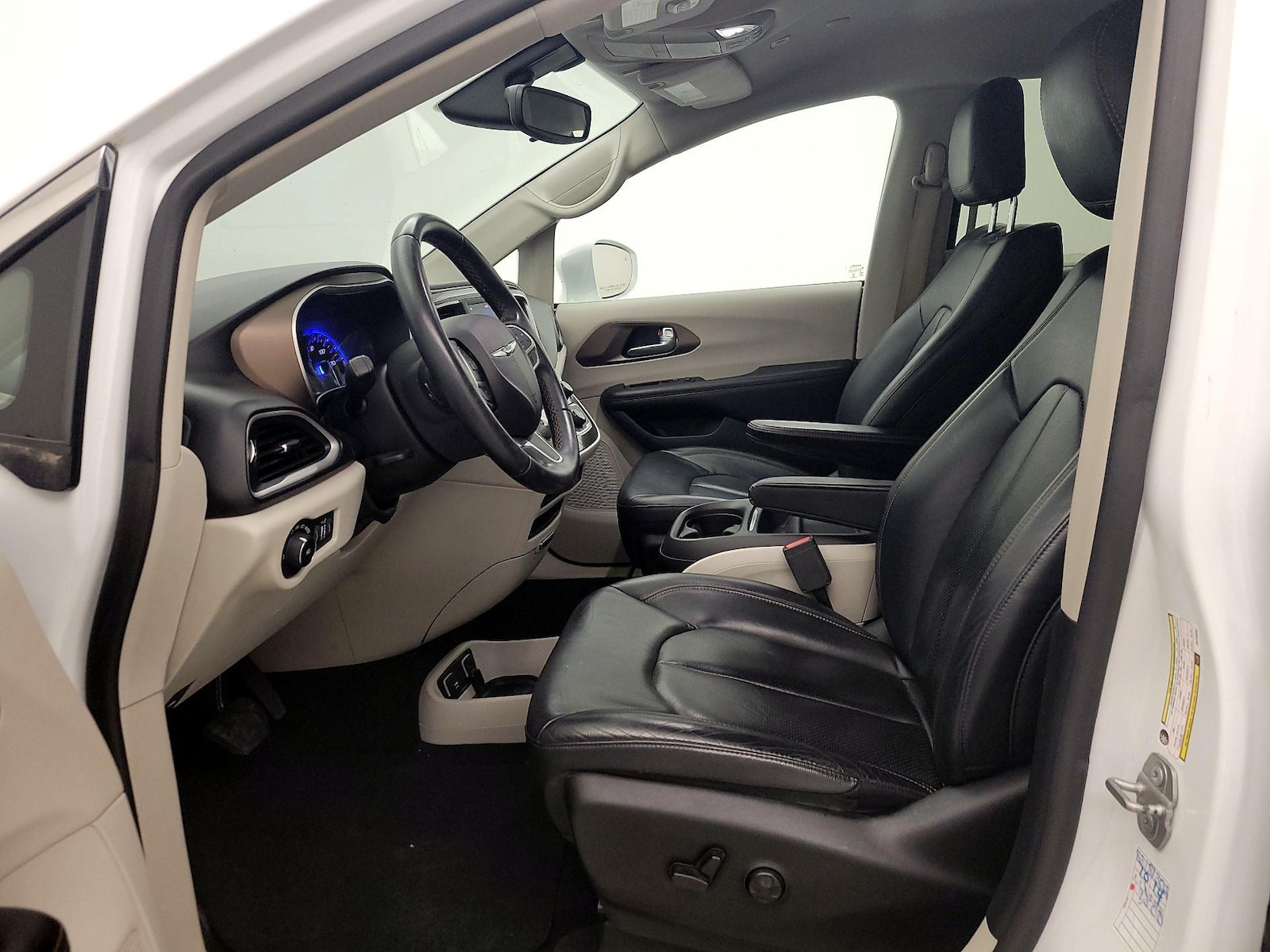 2020 Chrysler Pacifica Touring L Plus - Photo 12
