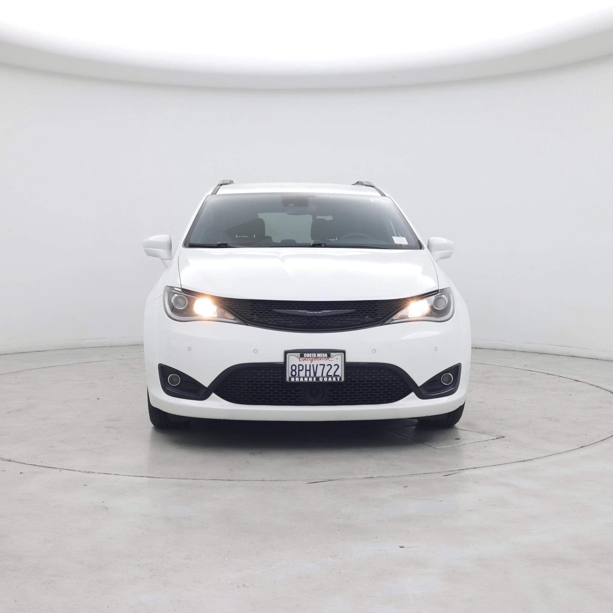 Thumbnail: 2020 Chrysler Pacifica - 5