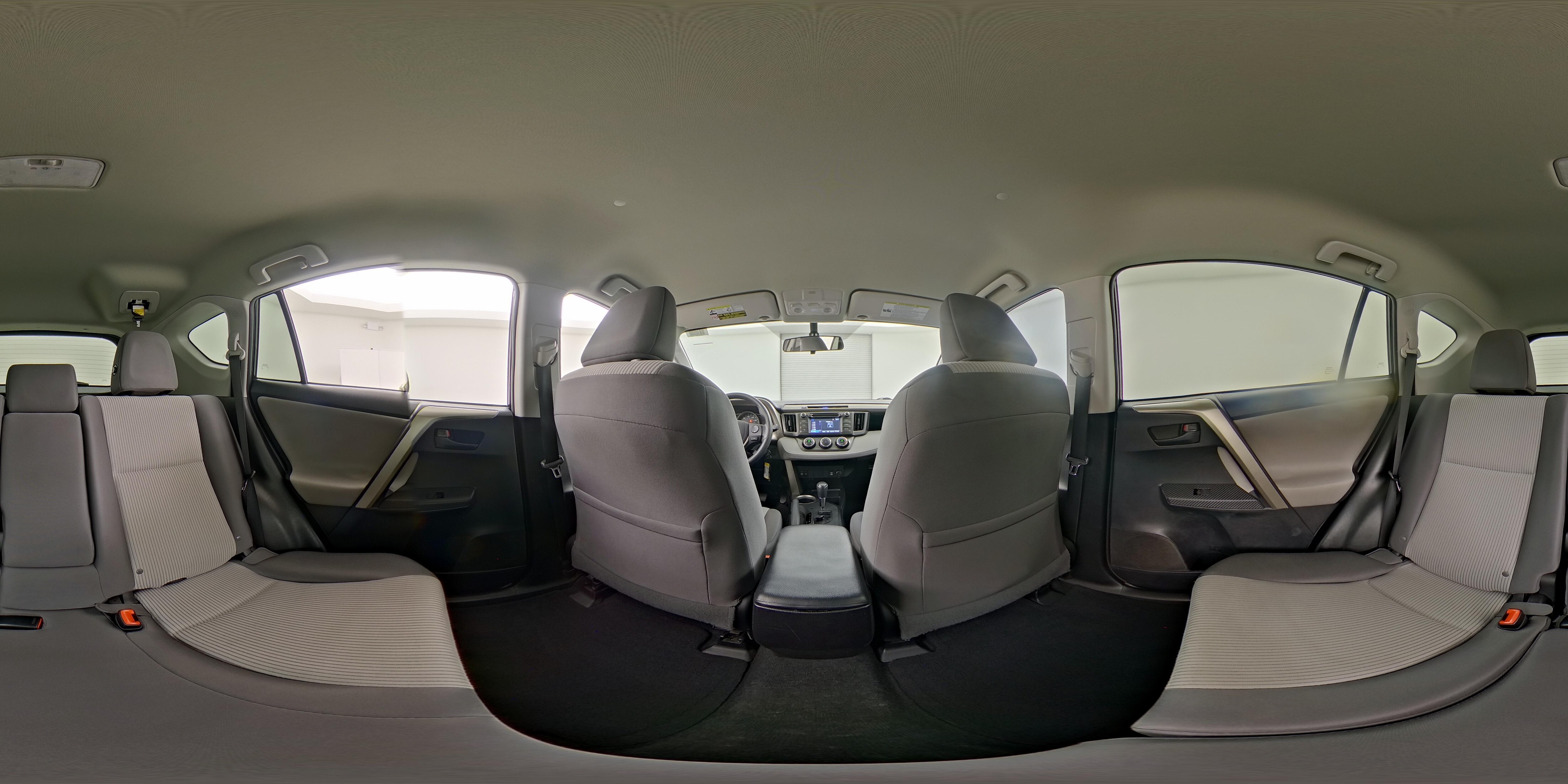 2014 Toyota RAV4 LE - Photo 25