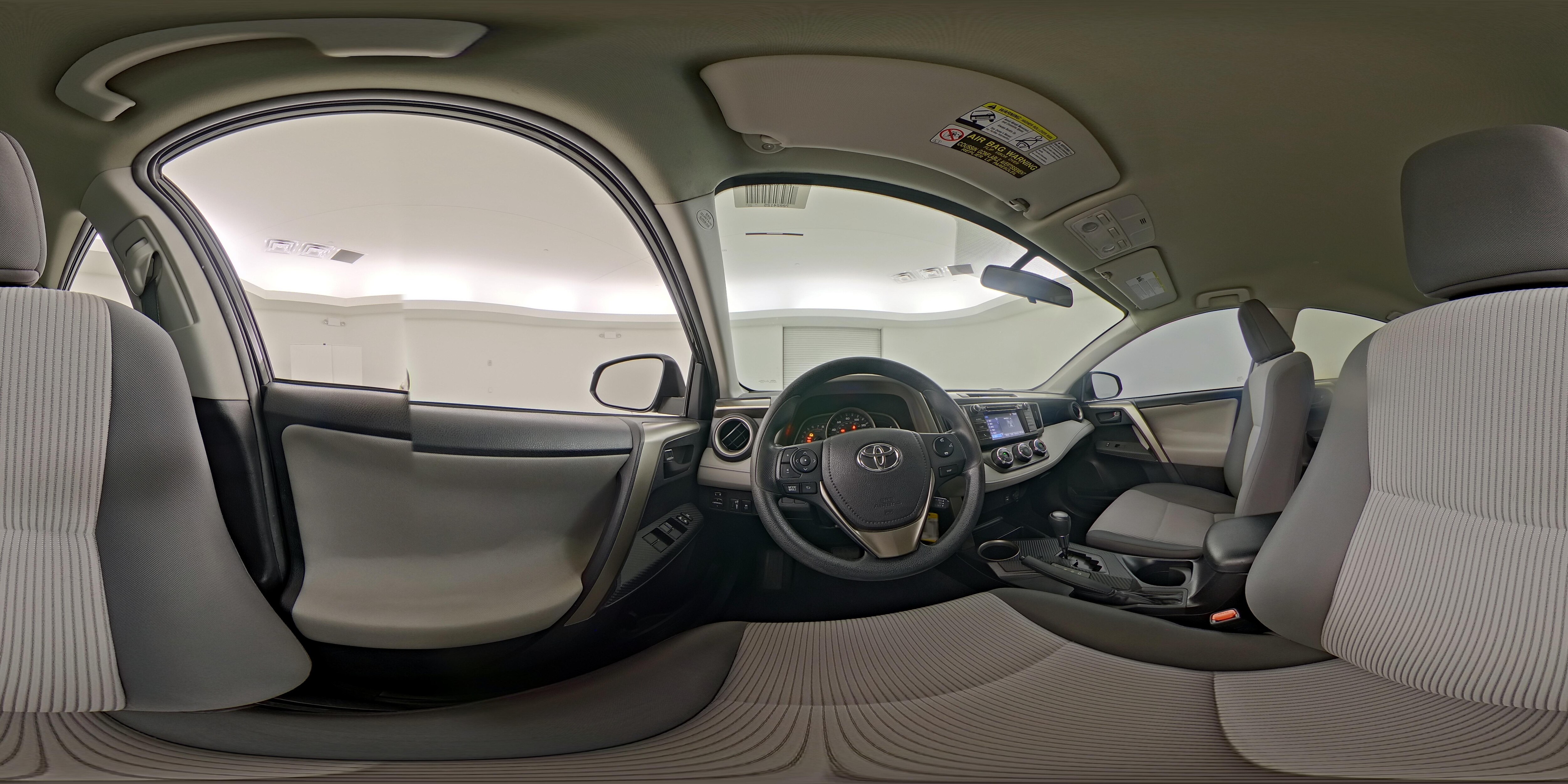 2014 Toyota RAV4 LE - Photo 26