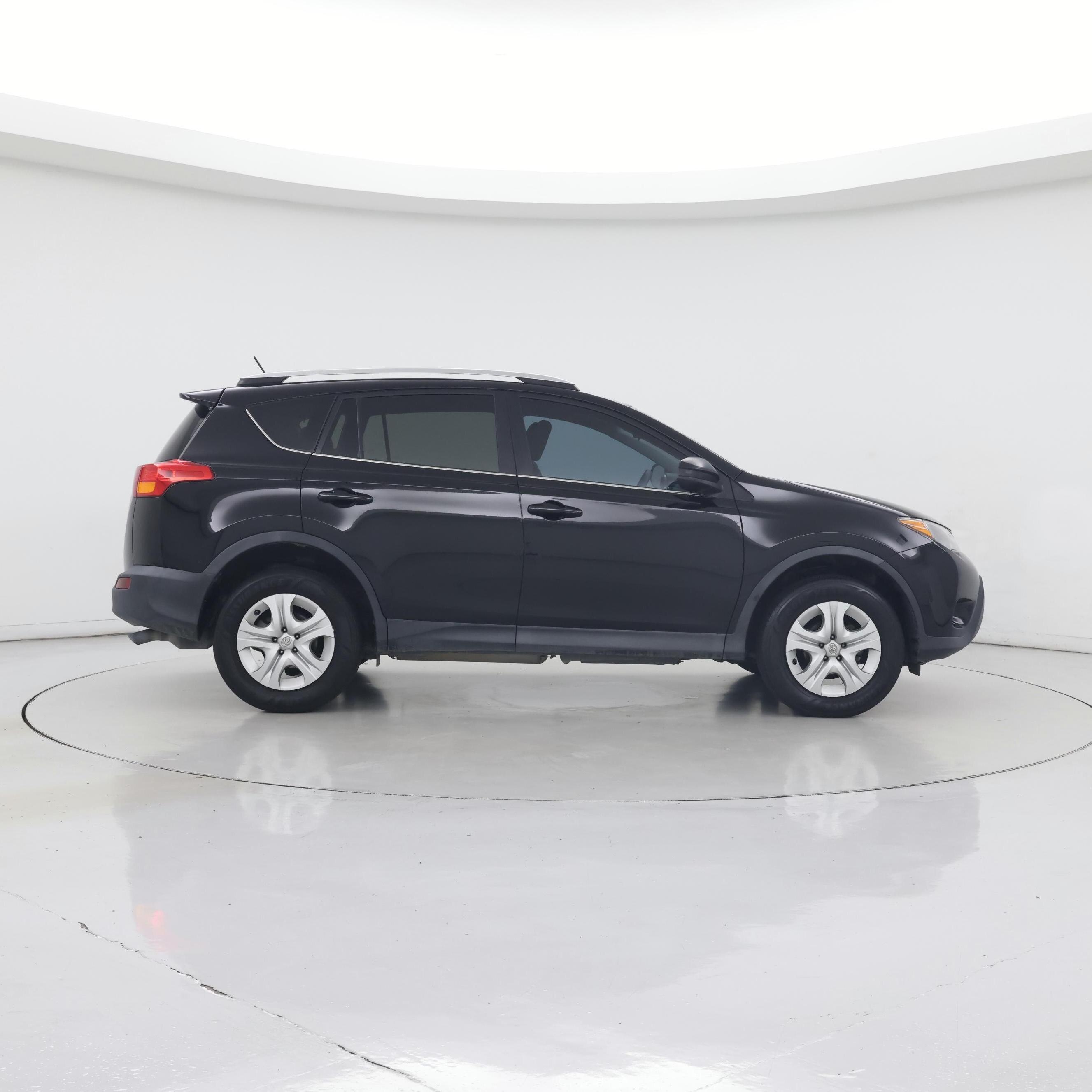 Thumbnail: 2014 Toyota RAV4 - 7