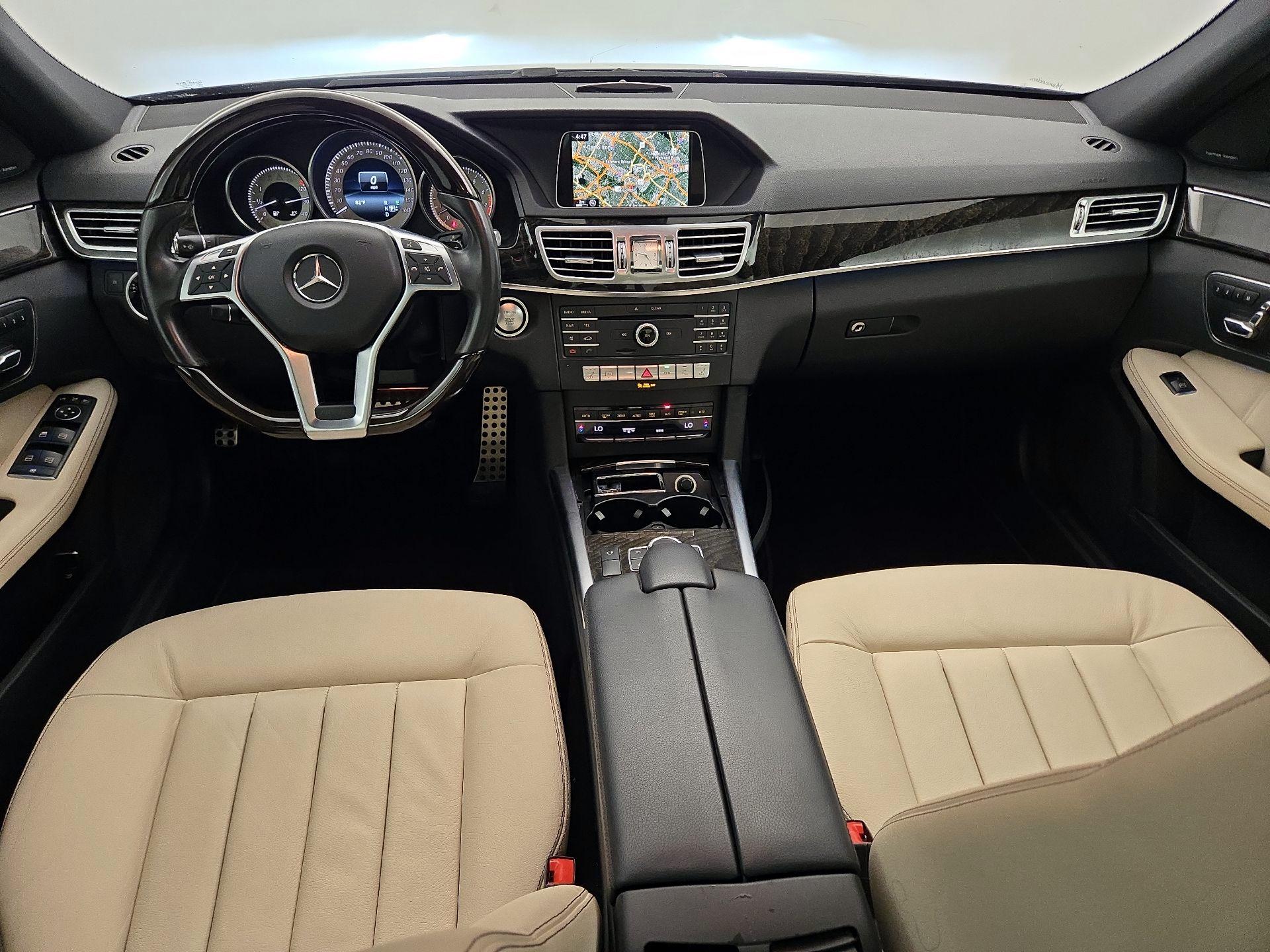 Thumbnail: 2016 Mercedes-Benz E-Class - 9
