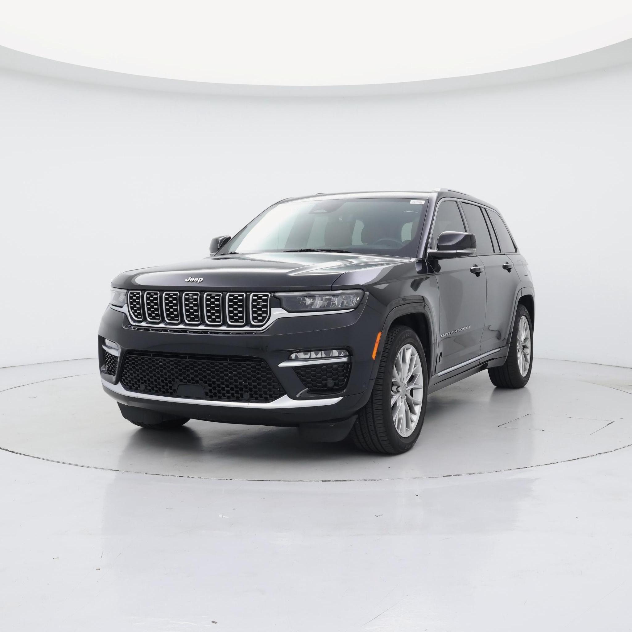 Thumbnail: 2023 Jeep Grand Cherokee - 4