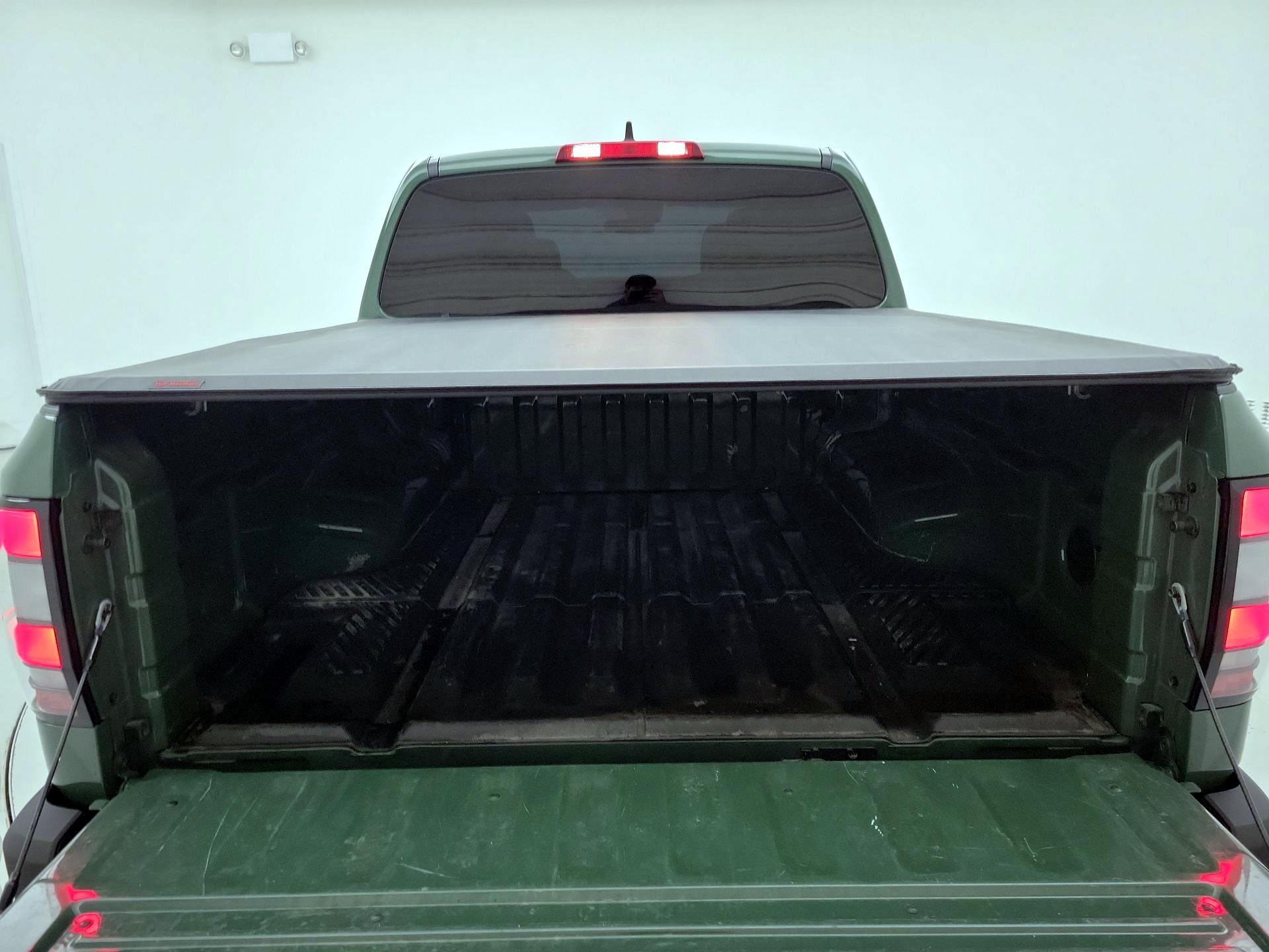 Thumbnail: 2023 Nissan Frontier - 20