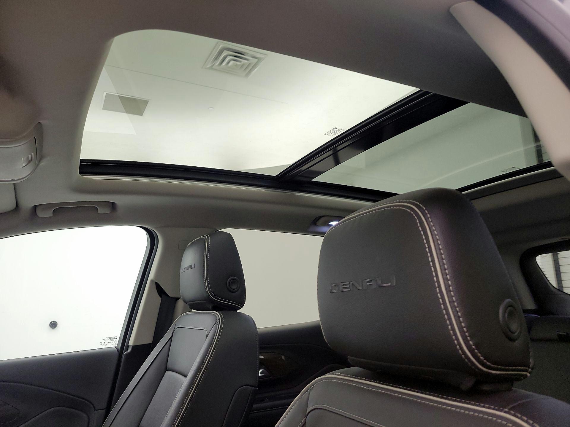 Thumbnail: 2019 GMC Terrain - 20