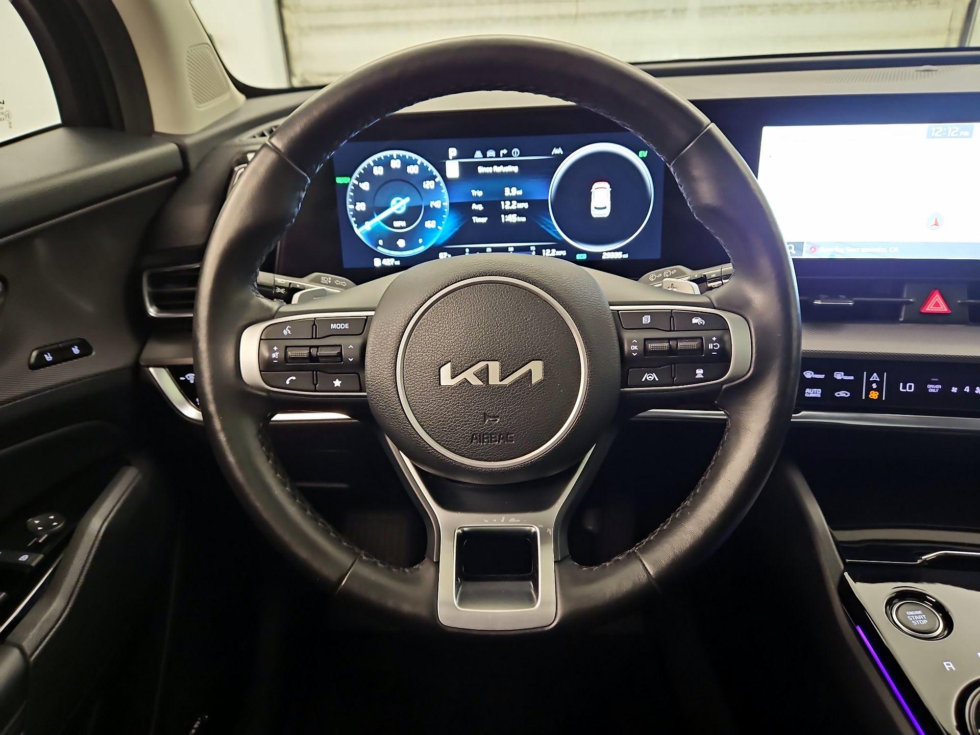 Thumbnail: 2023 Kia Sportage - 10