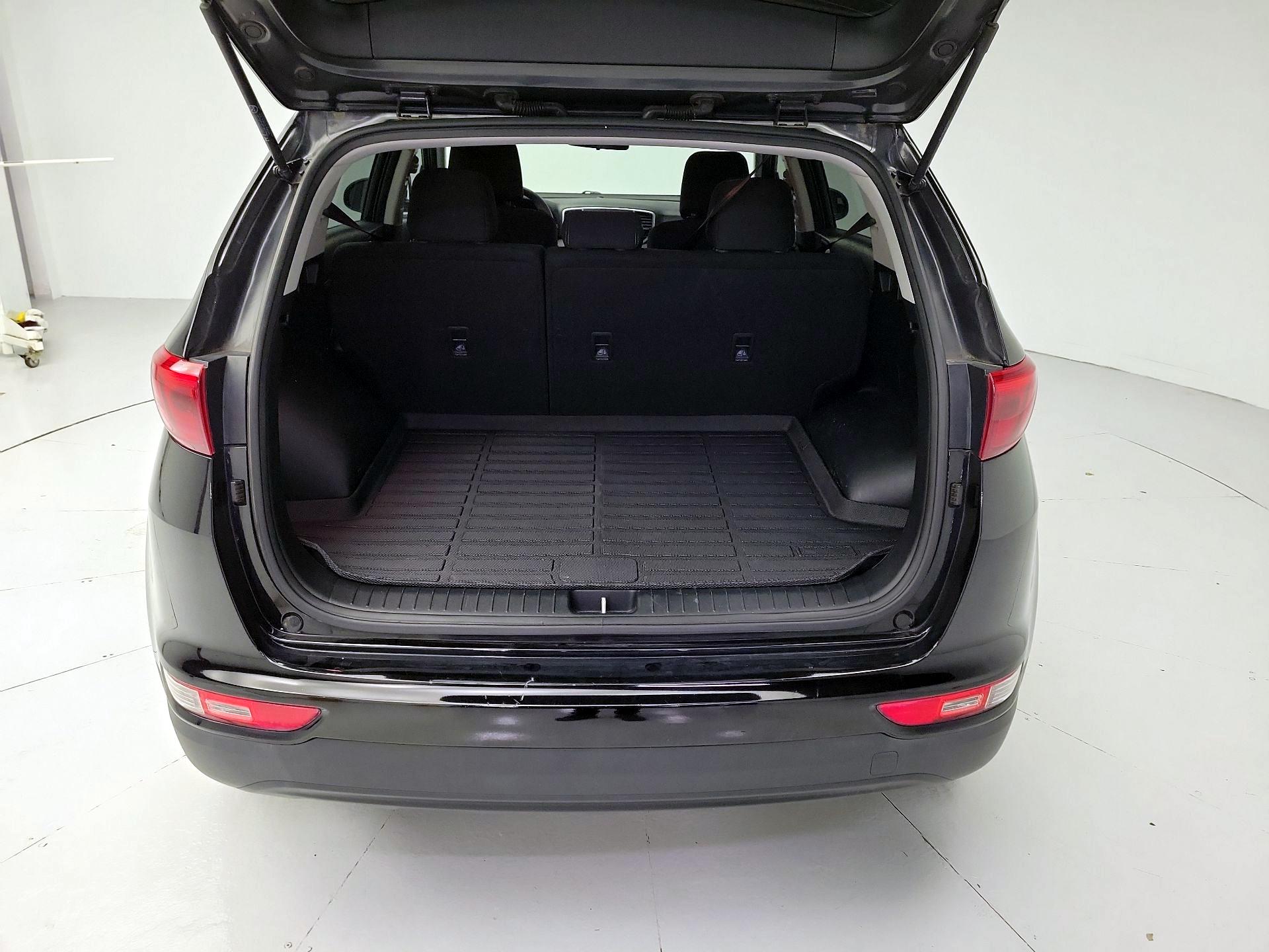 Thumbnail: 2018 Kia Sportage - 20