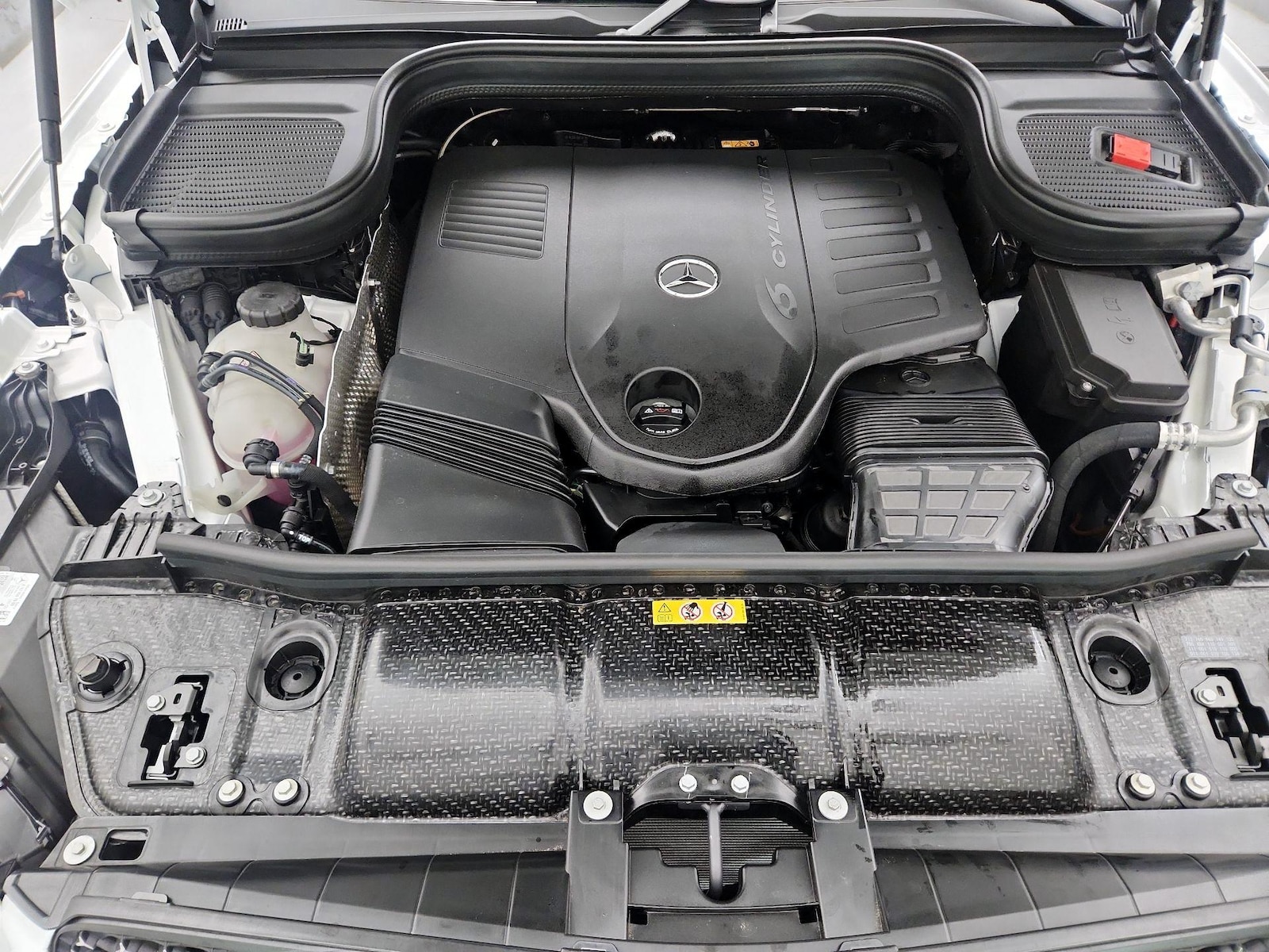 2026 Mercedes-Benz GLE GLE450 - Photo 24