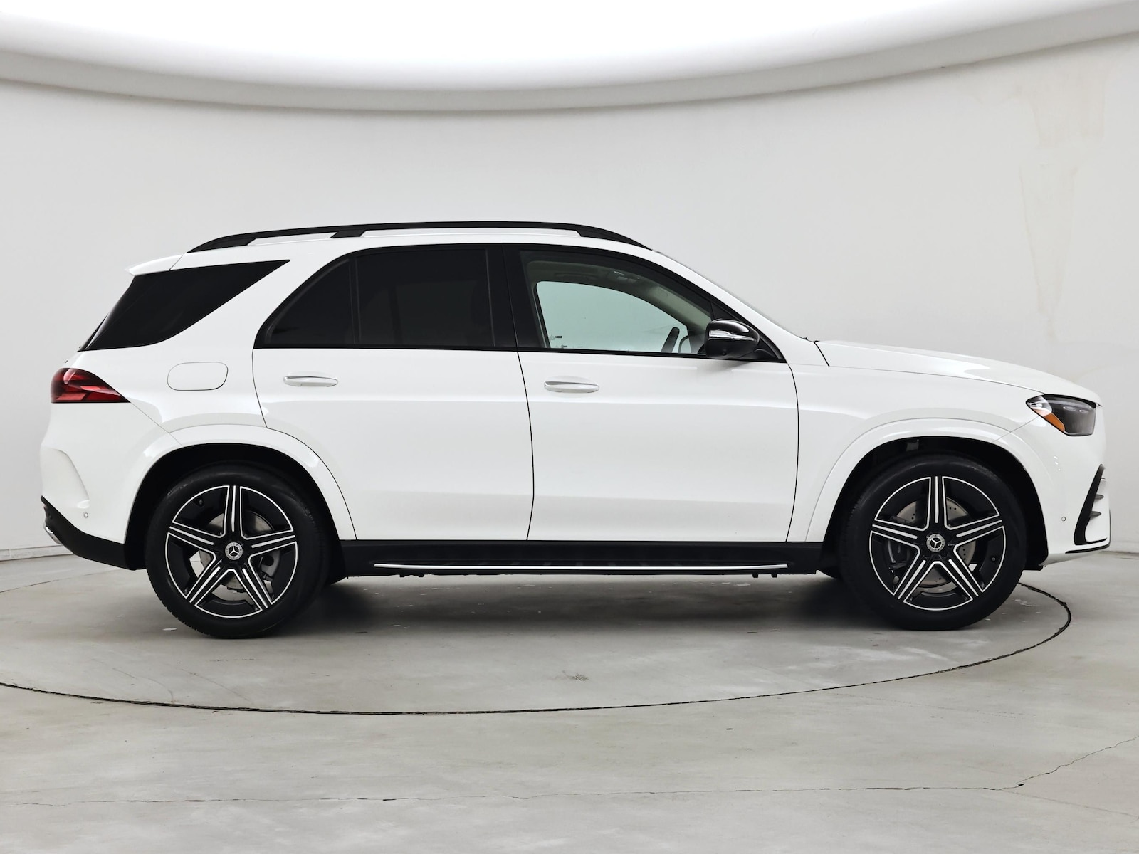 2026 Mercedes-Benz GLE GLE450 - Photo 8