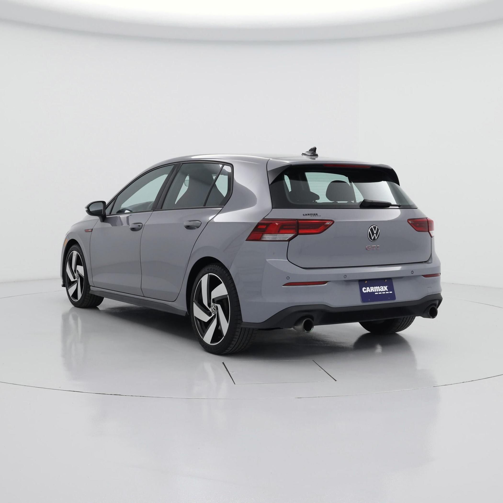 Thumbnail: 2022 Volkswagen Golf - 2
