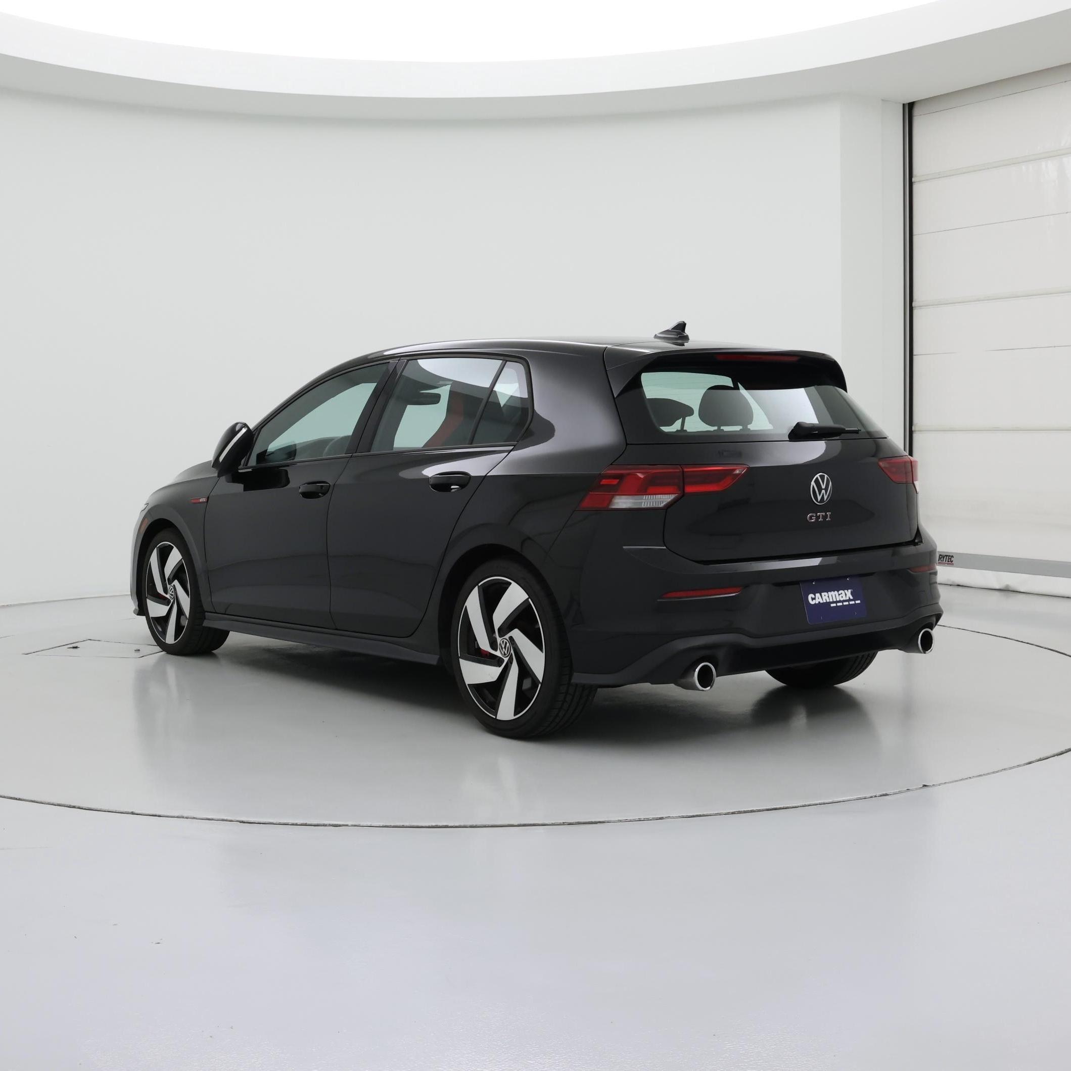 Thumbnail: 2024 Volkswagen Golf - 2