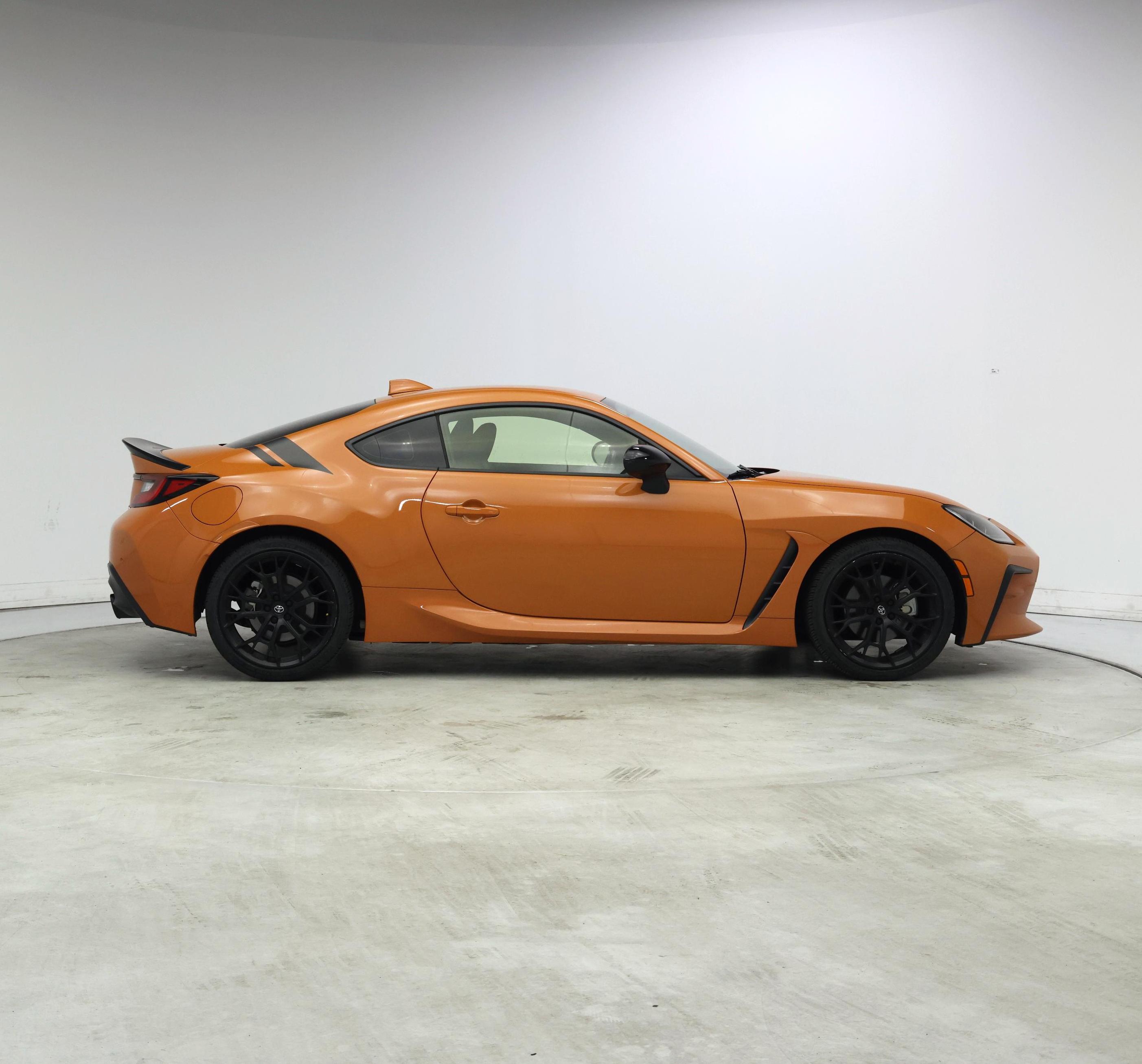 Thumbnail: 2023 Toyota GR86 - 7