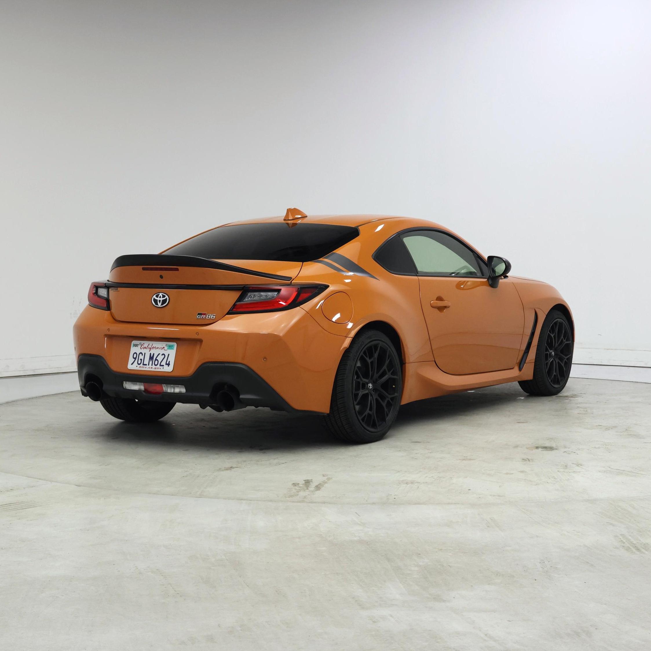 Thumbnail: 2023 Toyota GR86 - 8