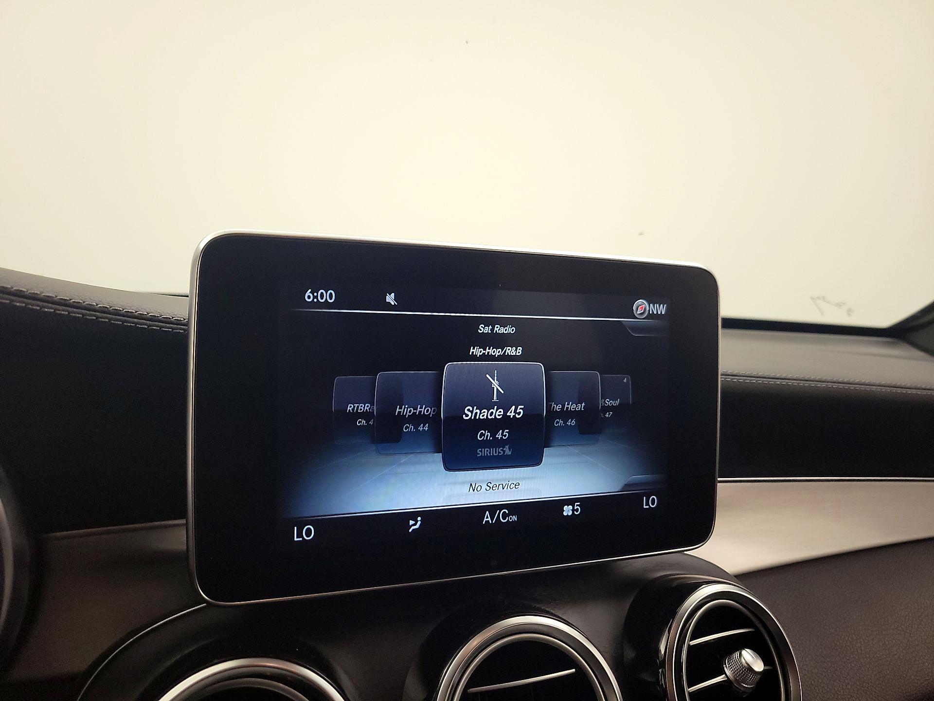 Thumbnail: 2019 Mercedes-Benz GL-Class - 16