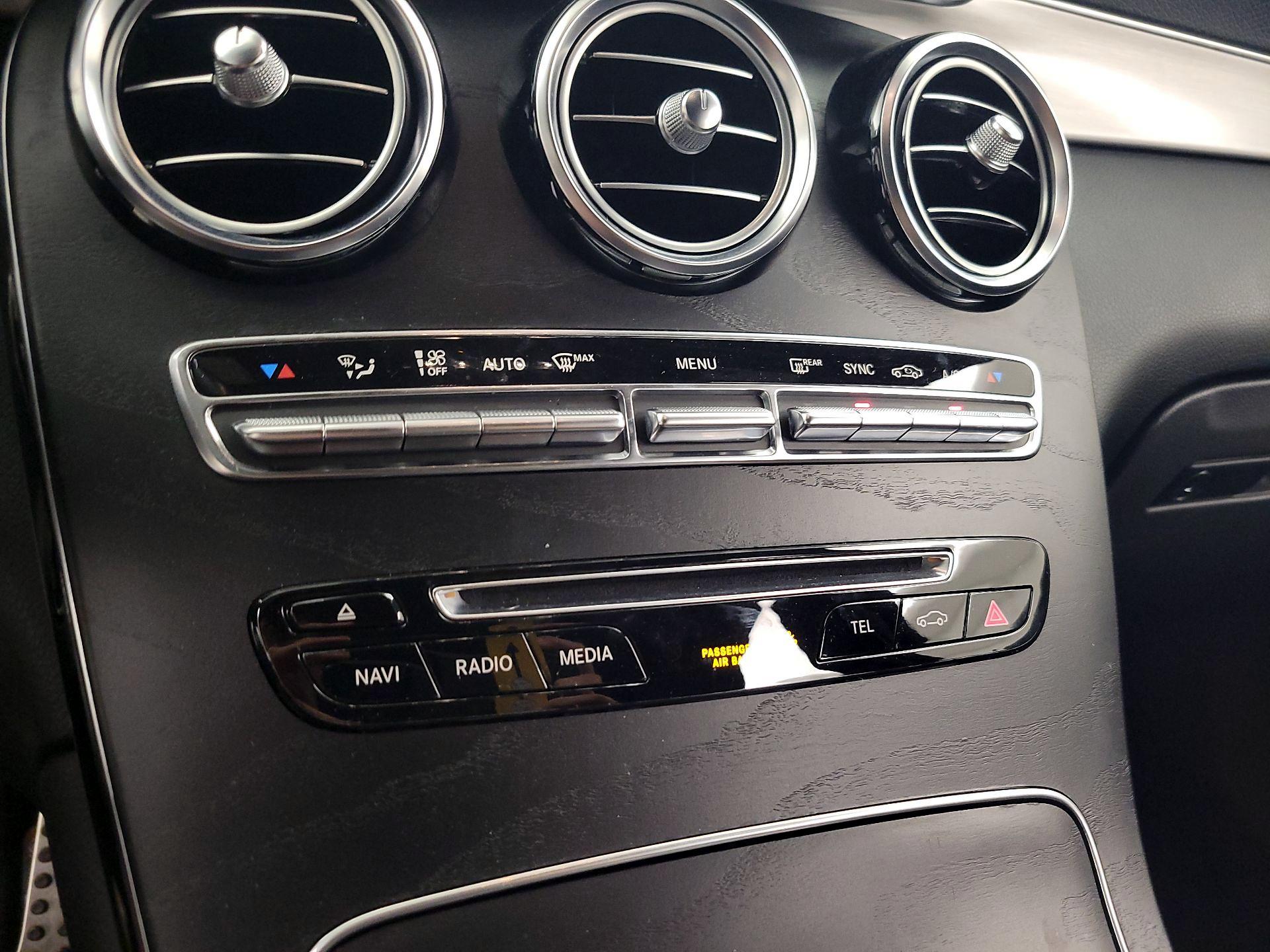 Thumbnail: 2019 Mercedes-Benz GL-Class - 17