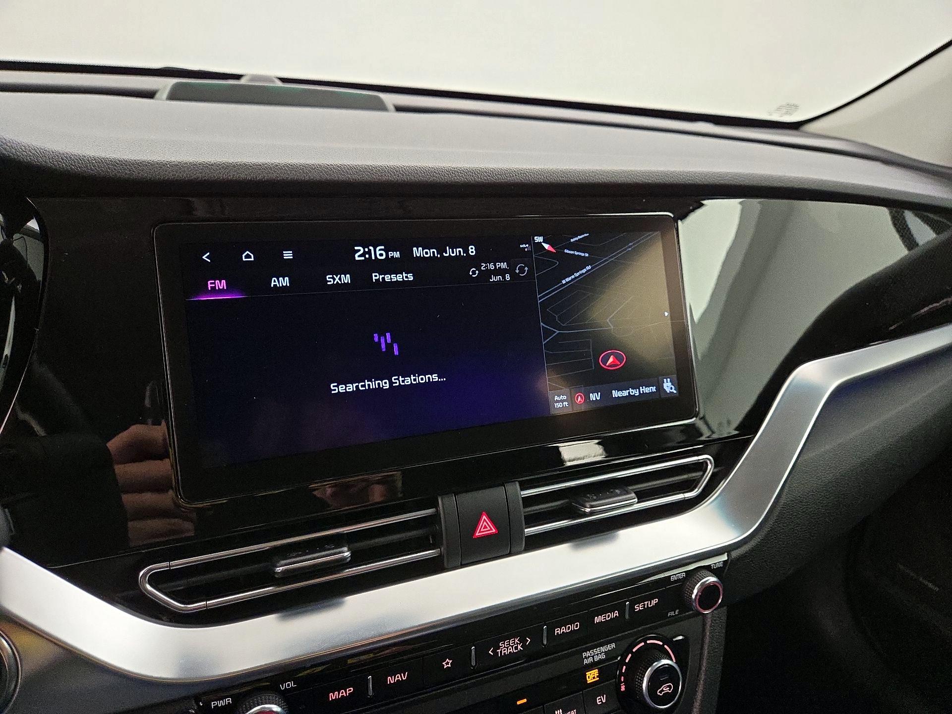 Thumbnail: 2021 Kia Niro - 16